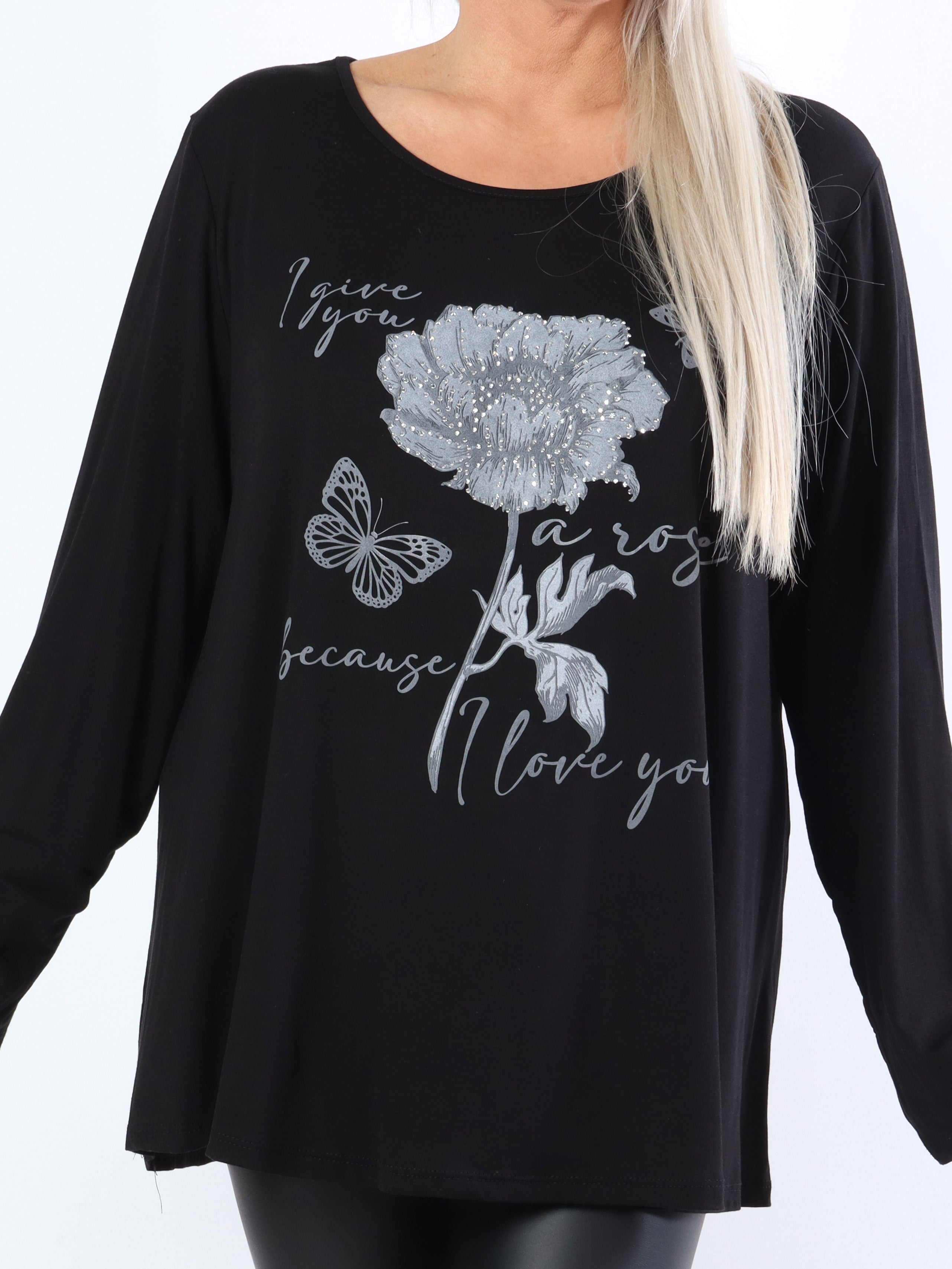 Klara - Plus size blus i viskos med imiterad kant och tryck