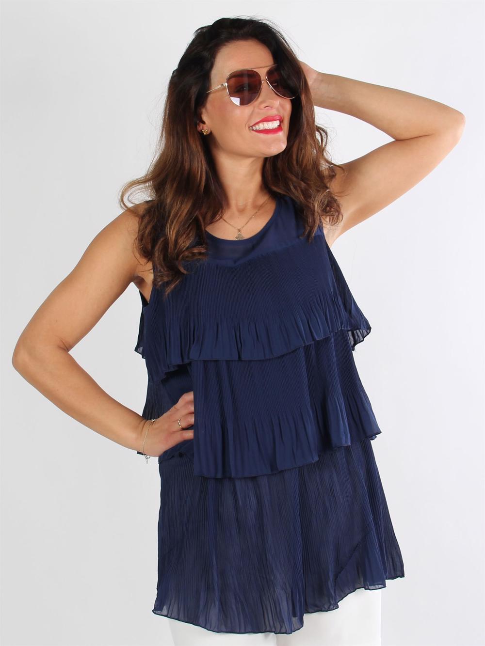 Lagos - Svart blus med plissering i lager på lager