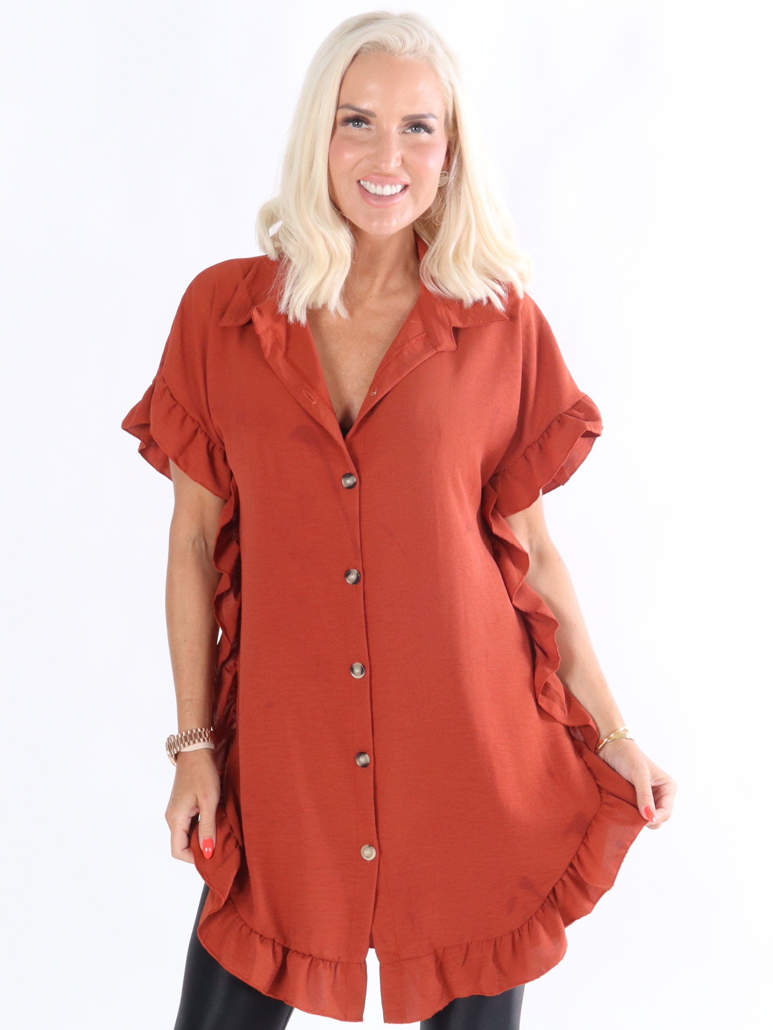 Lai - Skjorta med söta volangkanter