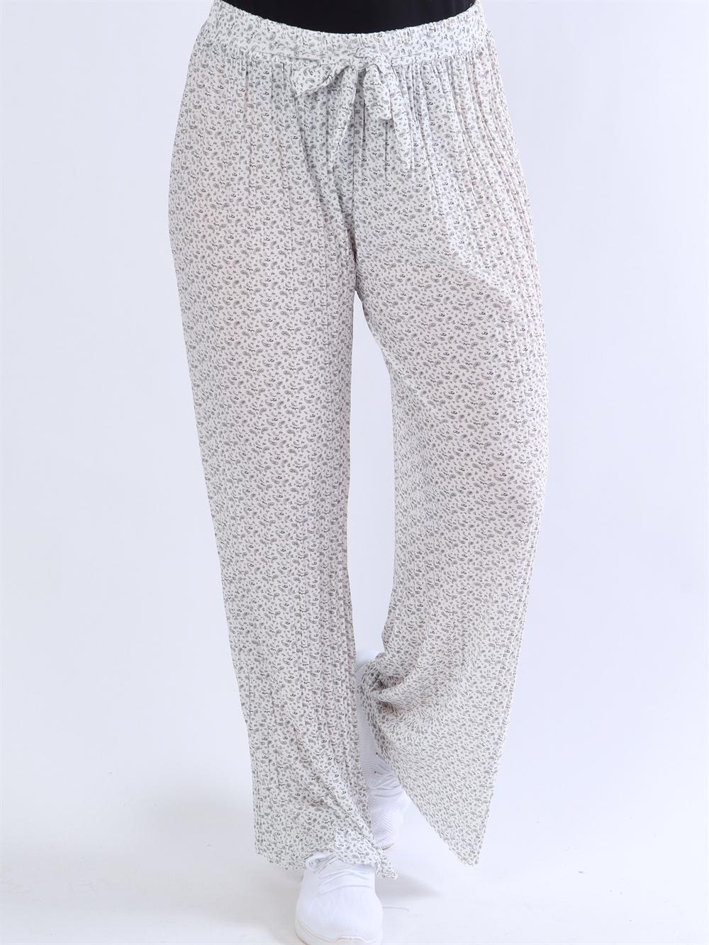 Lajla - Plisserade byxor med litet paisley-mönster