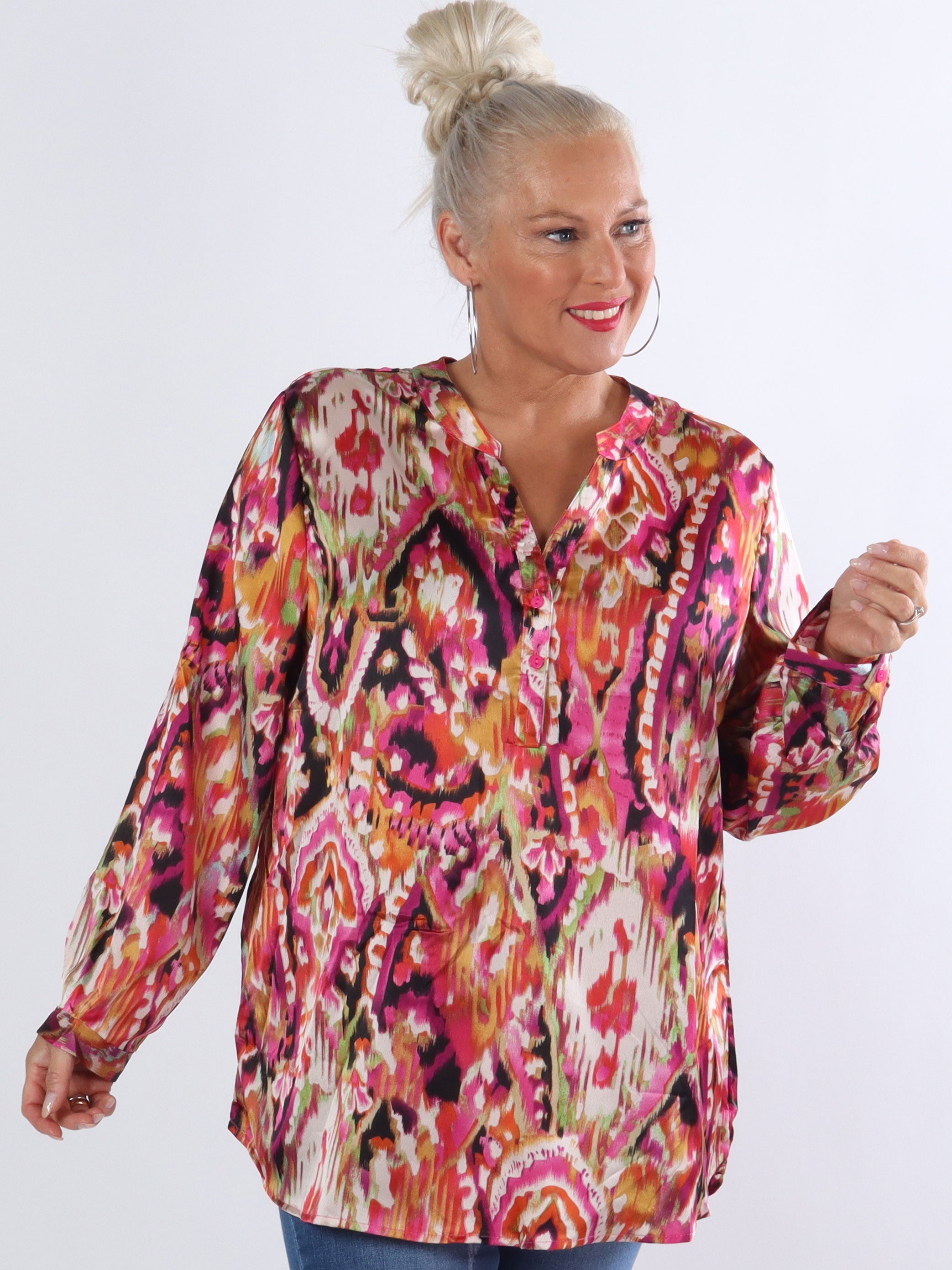 Leona - Mångfärgad mönstrad skjorta i silkeslook - Pink