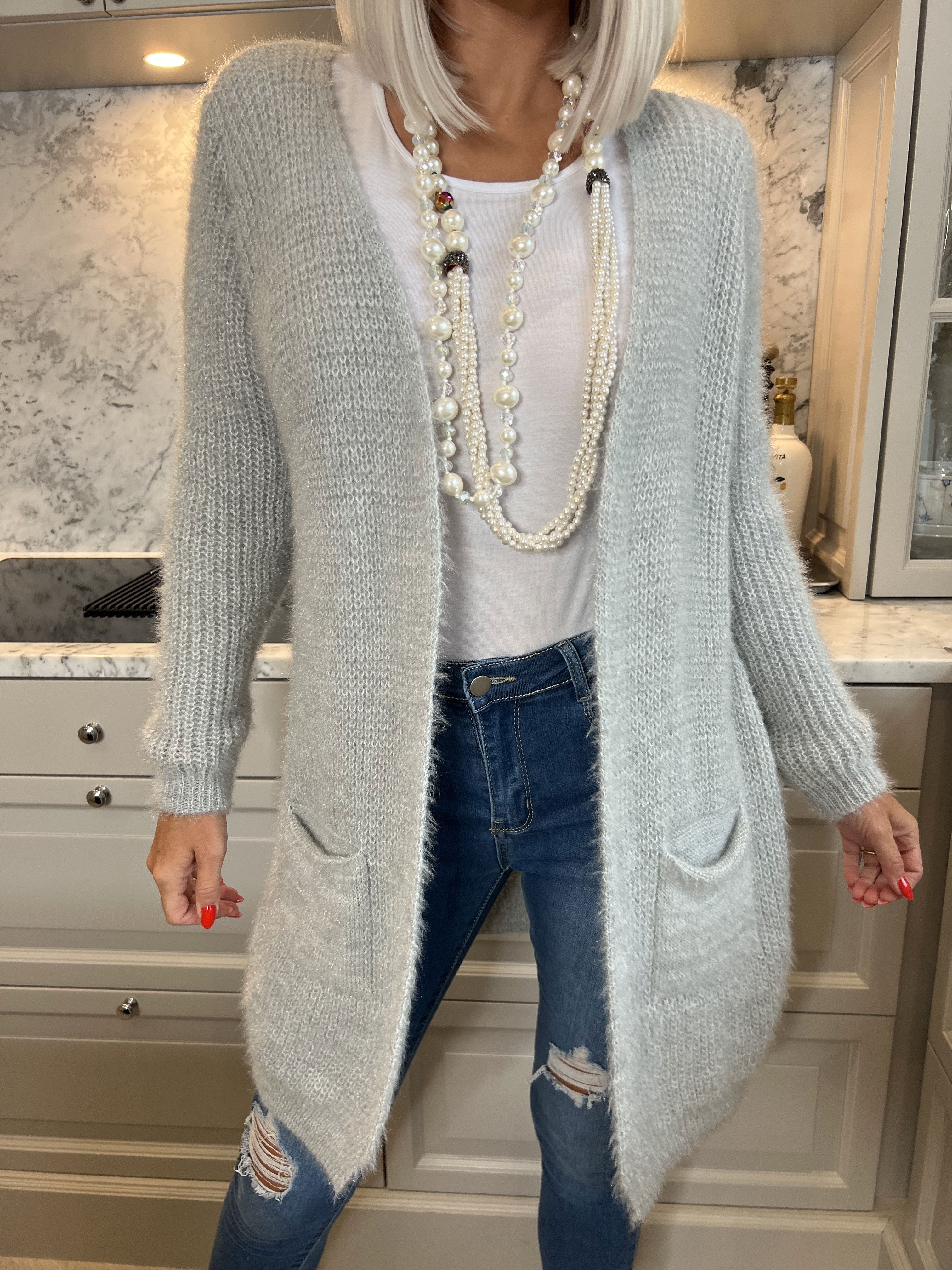 Levy - Svart fluffig kofta med fickor