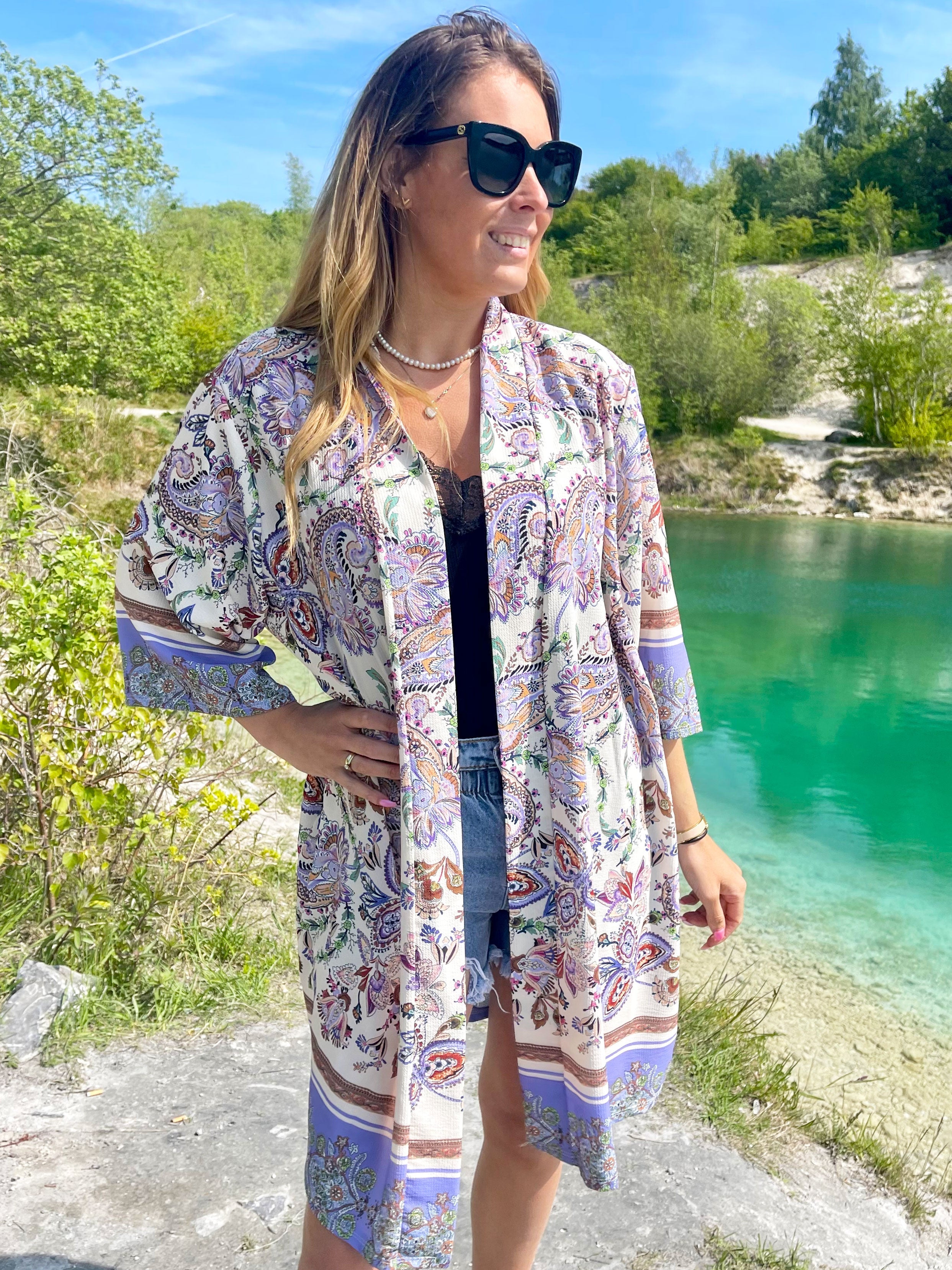 Lily - Paisley-mönstrad kimono