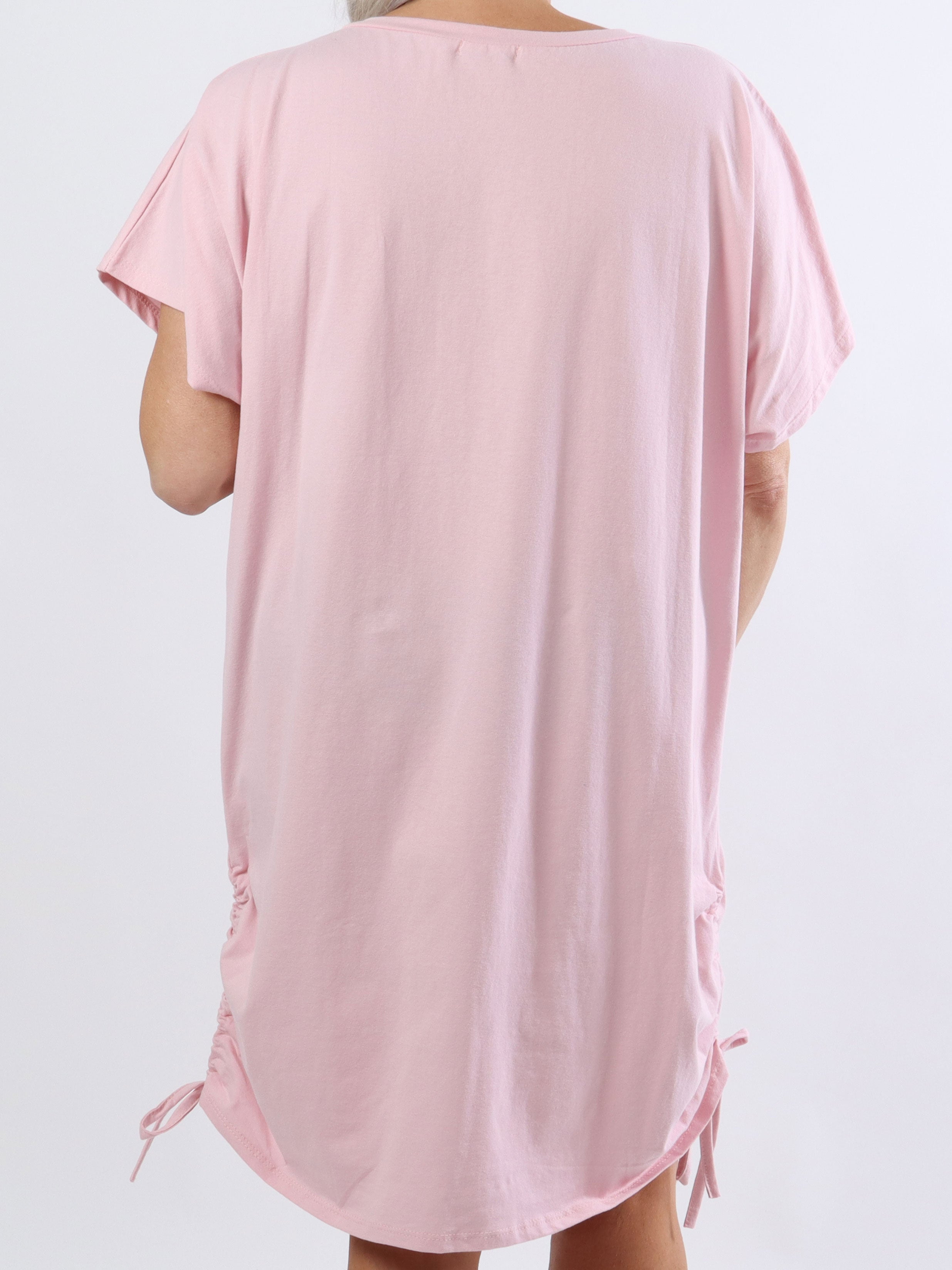 Linnea - Plus size t-shirt klänning med text och spets