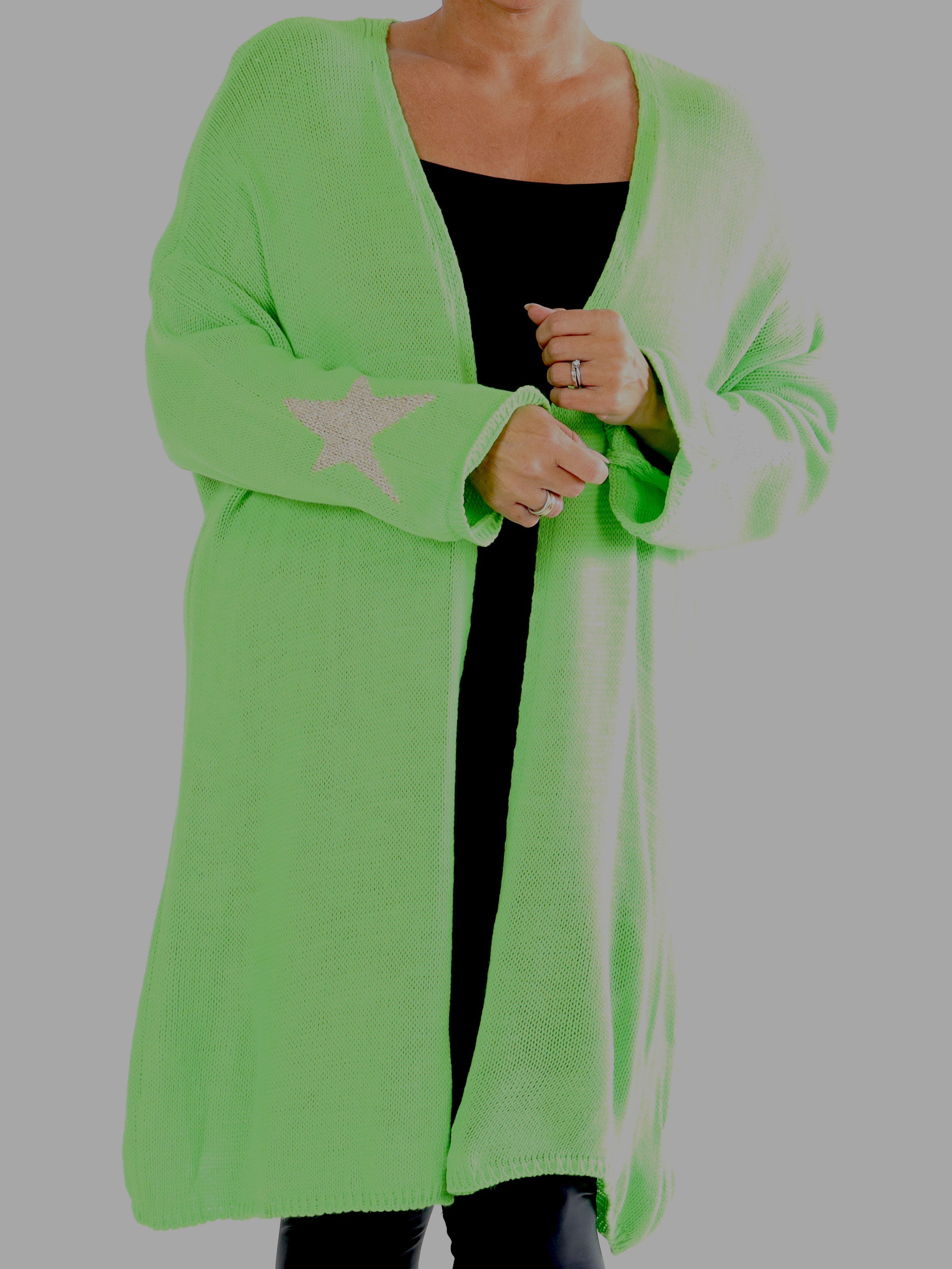 Lowa - Plus size stickad kofta med stjärna