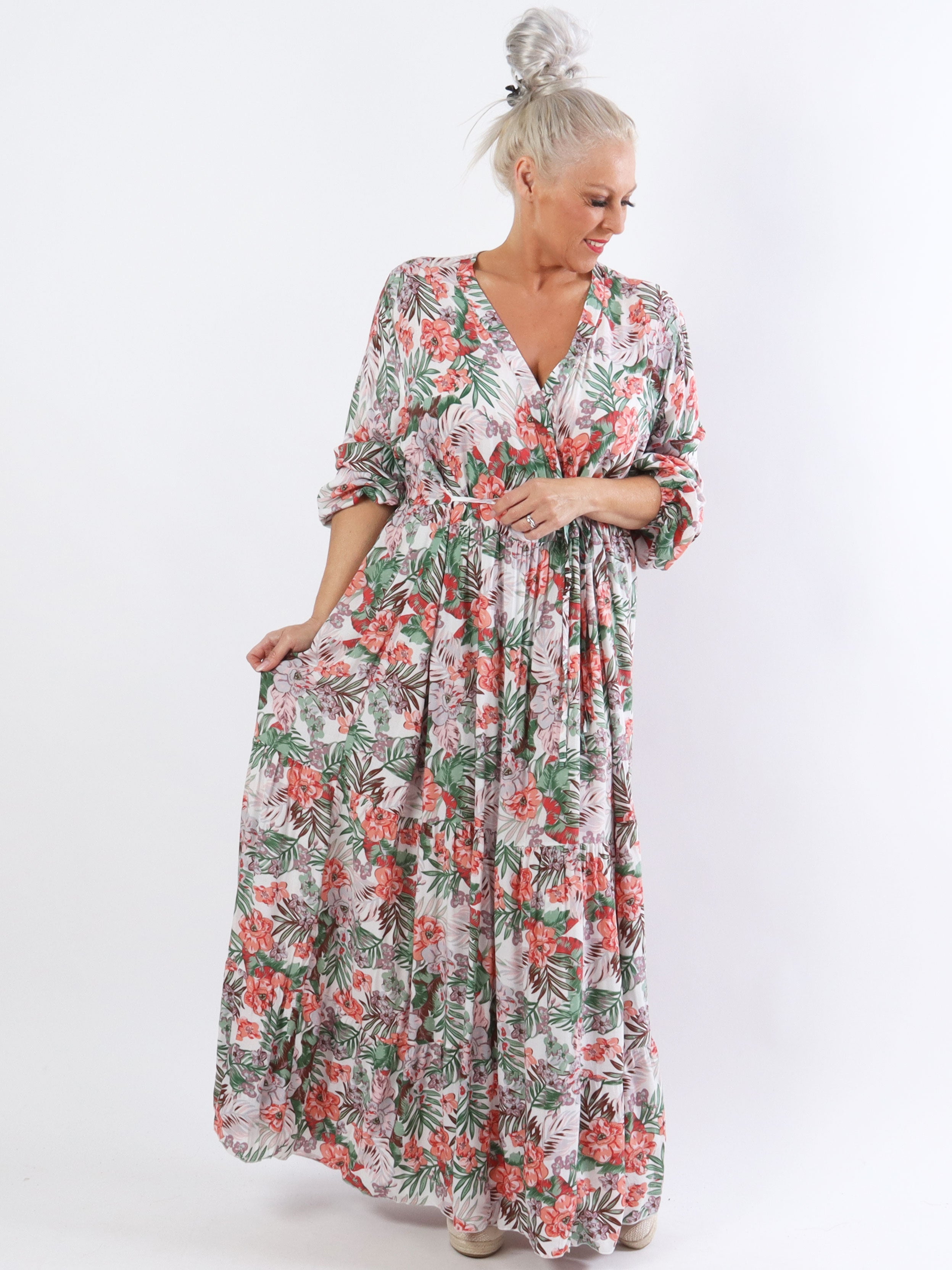 Alasca lydia - Plus size klänning i mjukt tyg med palmblad och blommor - Navy