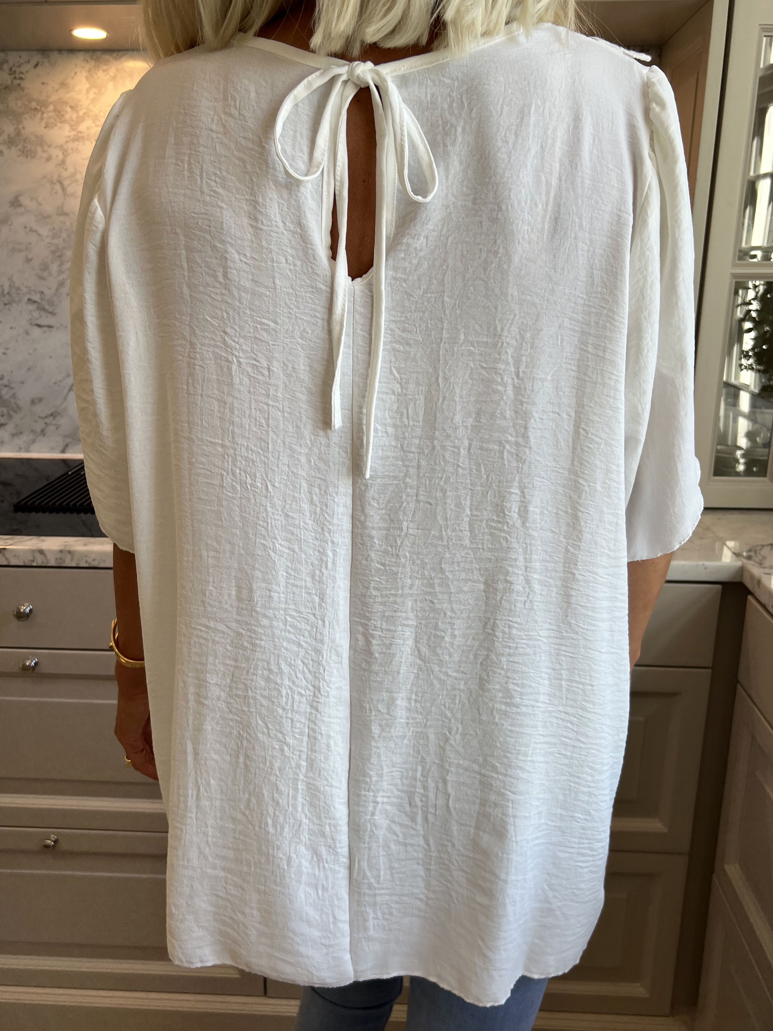 Malle - Söt tunika med spets