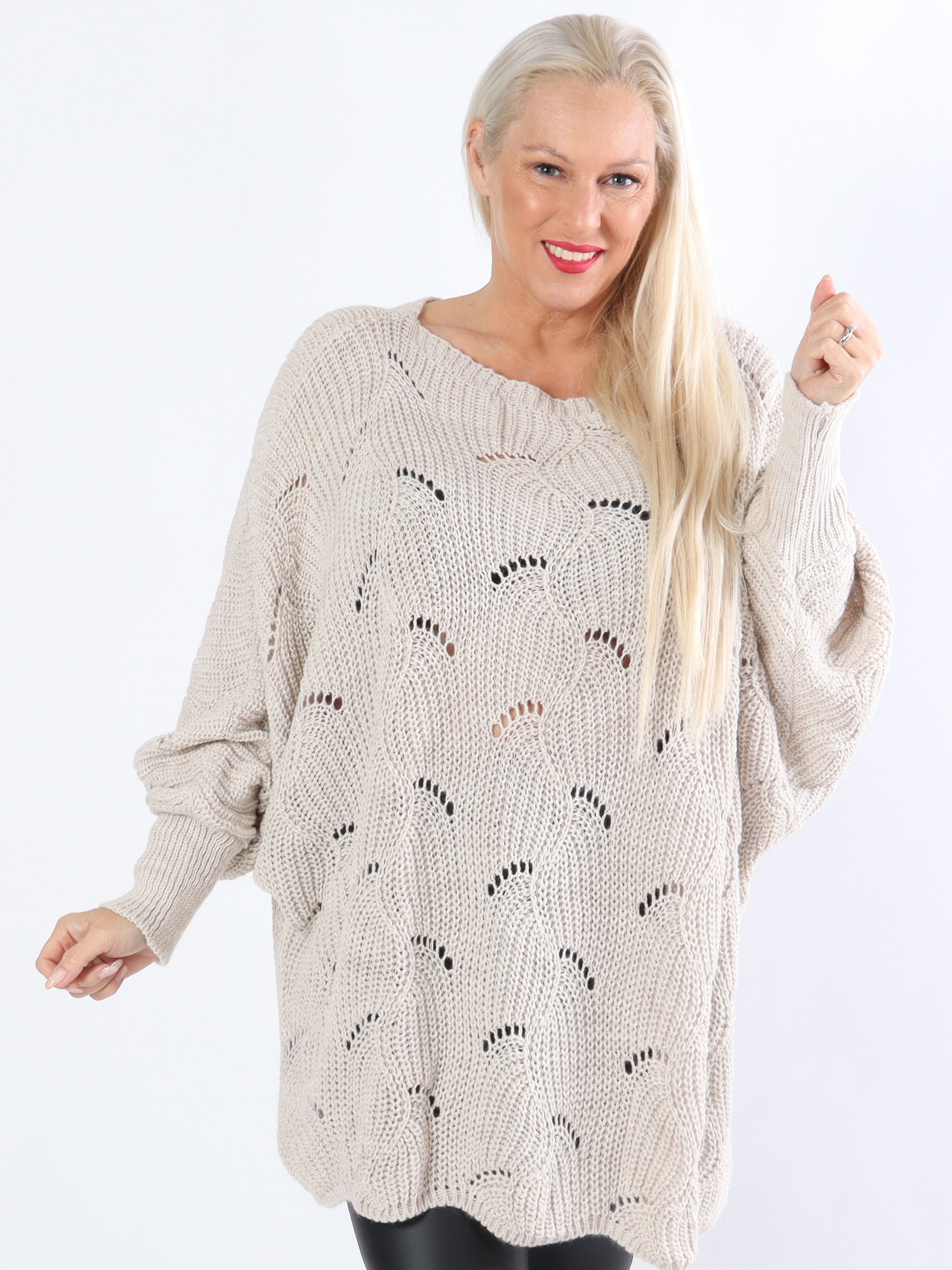 Manja - Plus size stickad med hålmönster - Pink