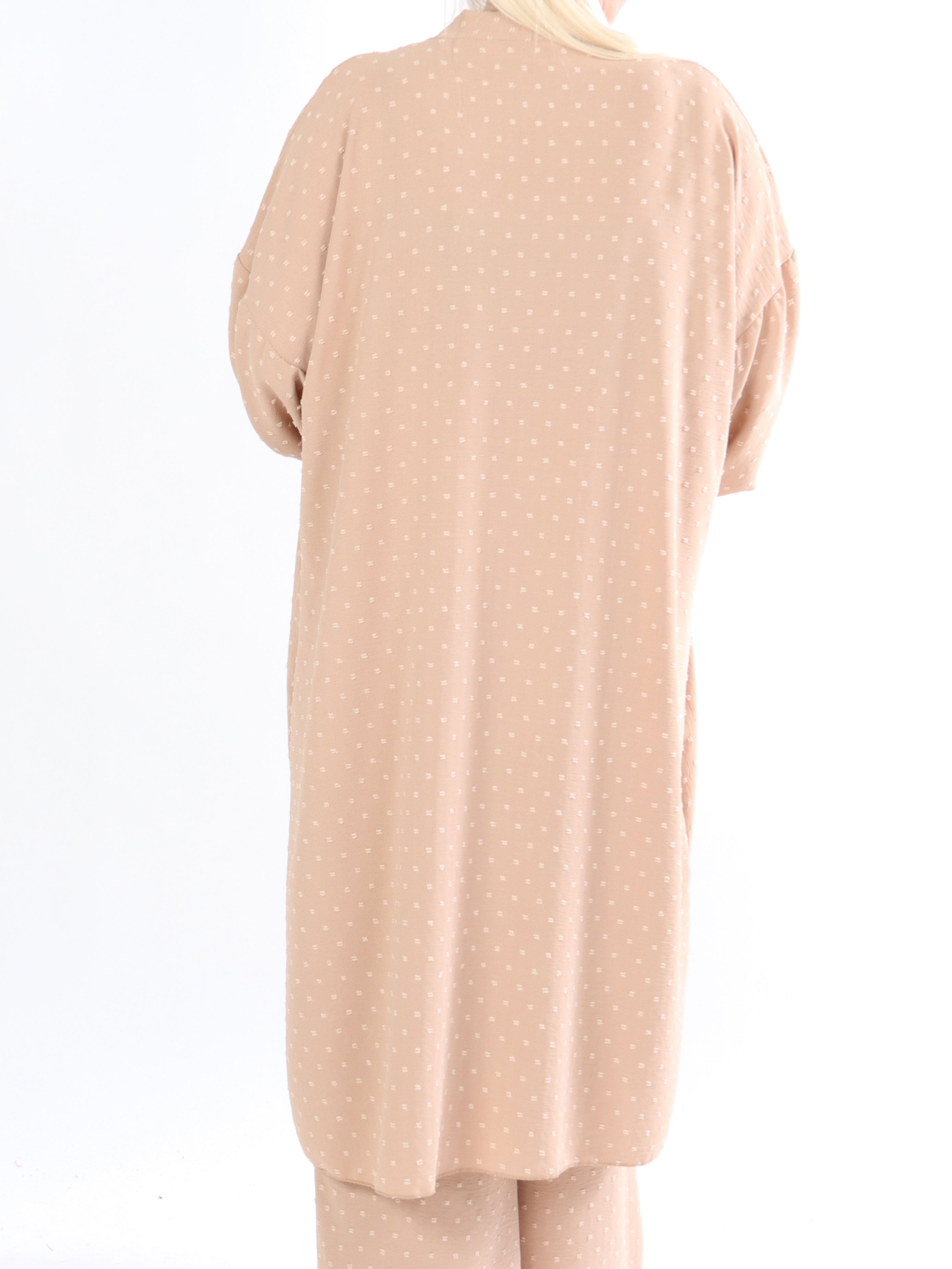 Marbella - Söt ljus kofta med prickigt mönster