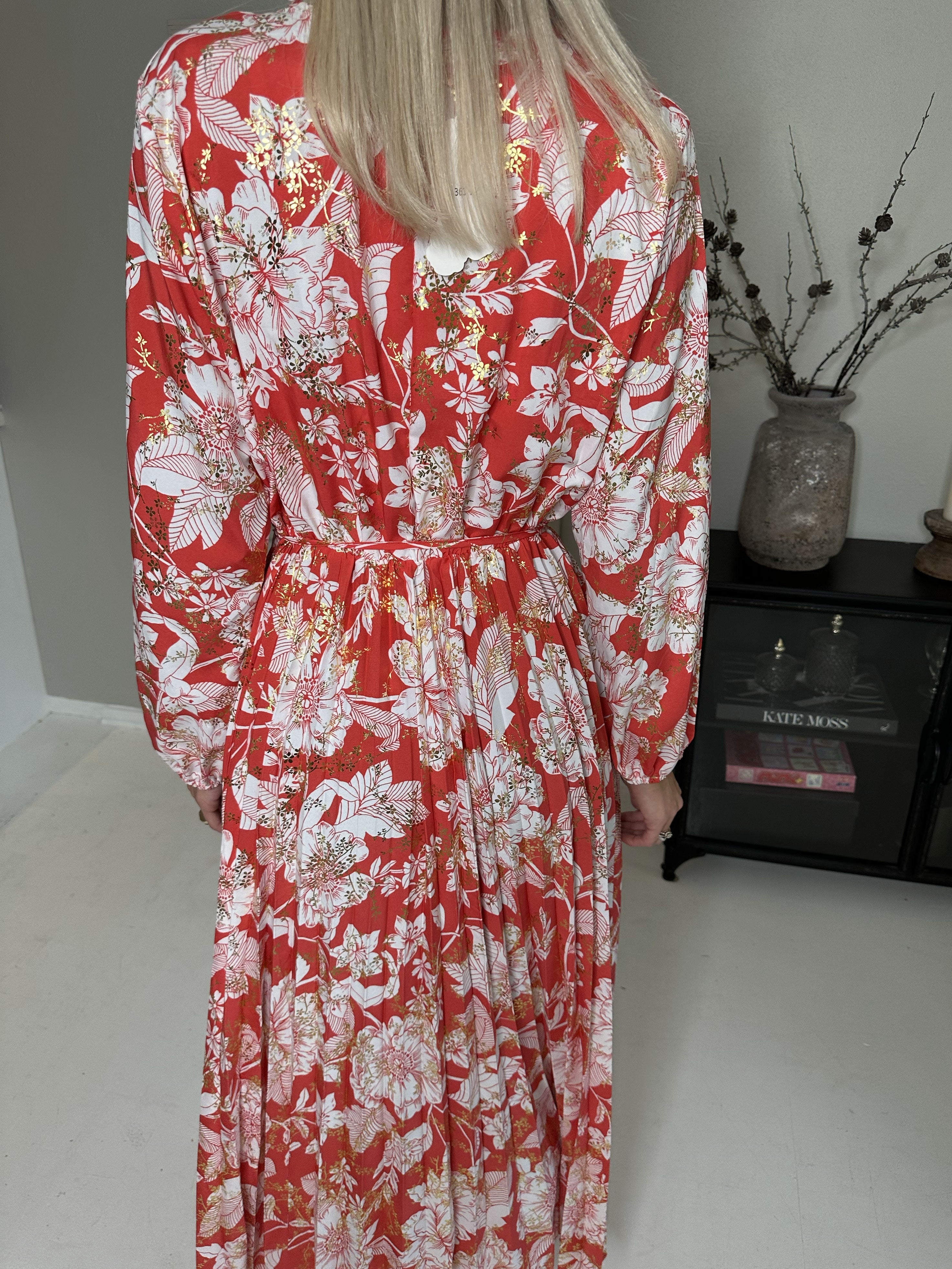 Marinella Flower - Vacker lång klänning med blomstermotiv