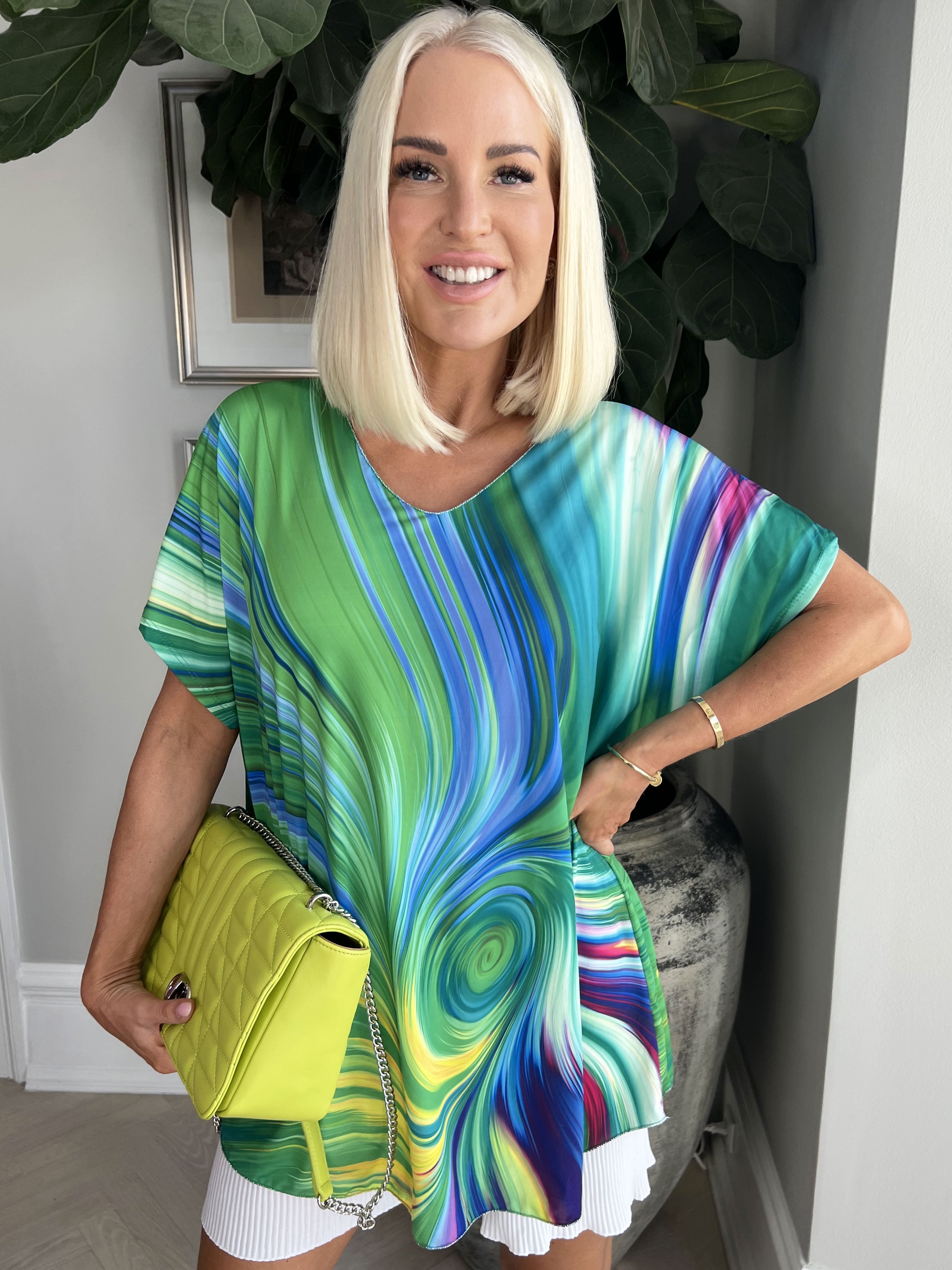 Meghan - Mångfärgad blus med tunn glitterkant