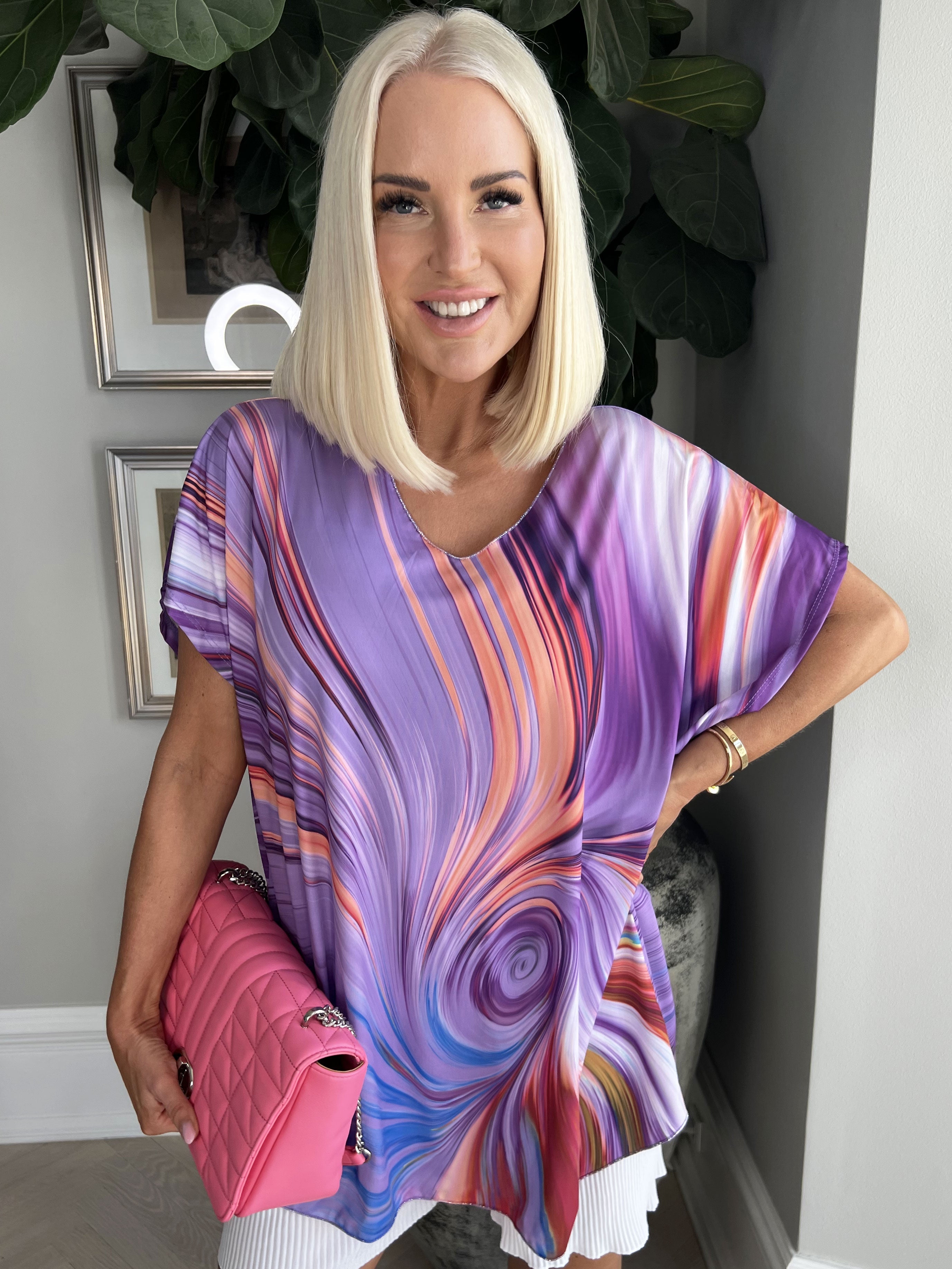 Meghan - Mångfärgad blus med tunn glitterkant