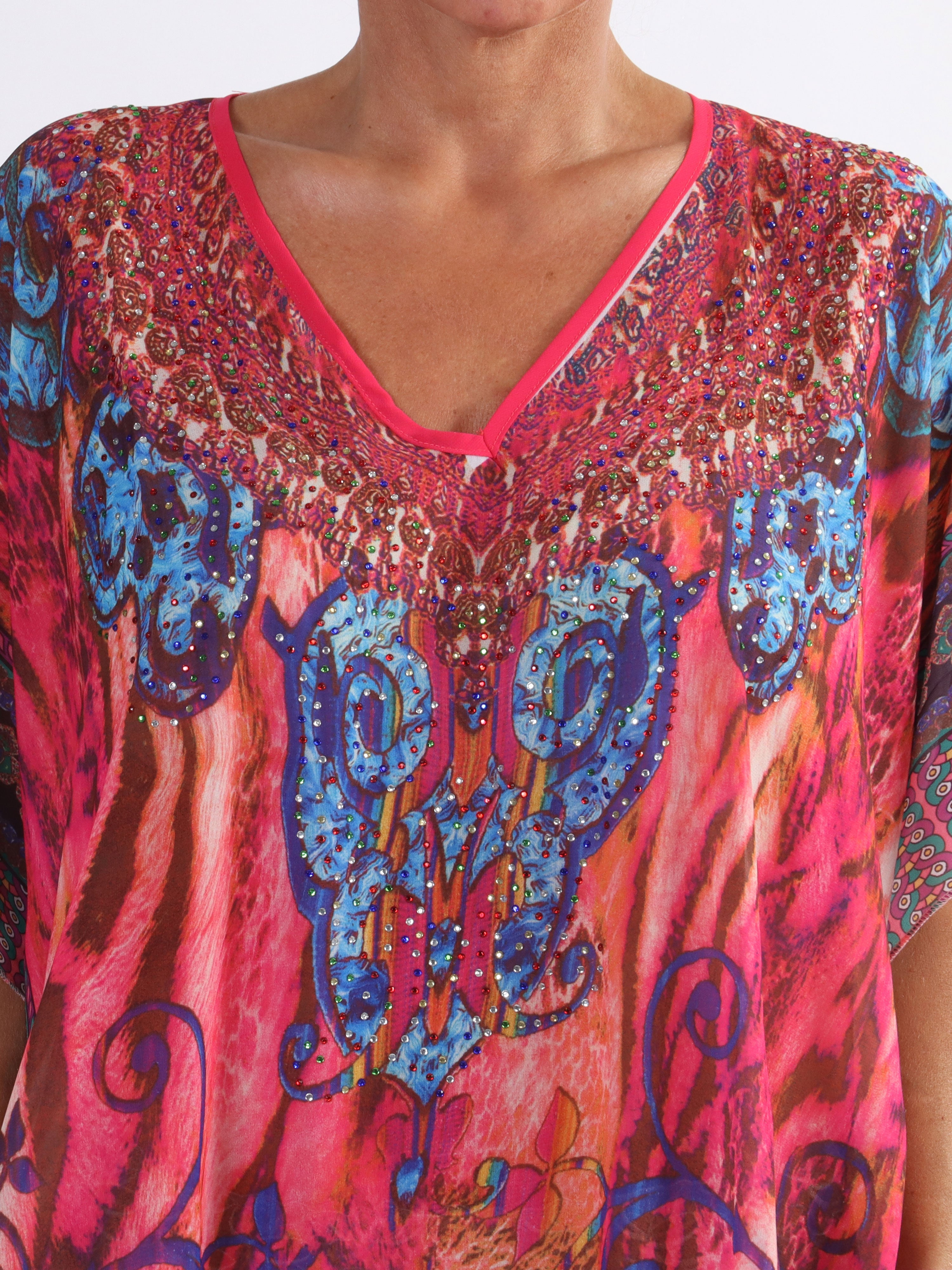 Mellie - Färgad halvtransparent tunika med fuskpälskant i plusstorlek