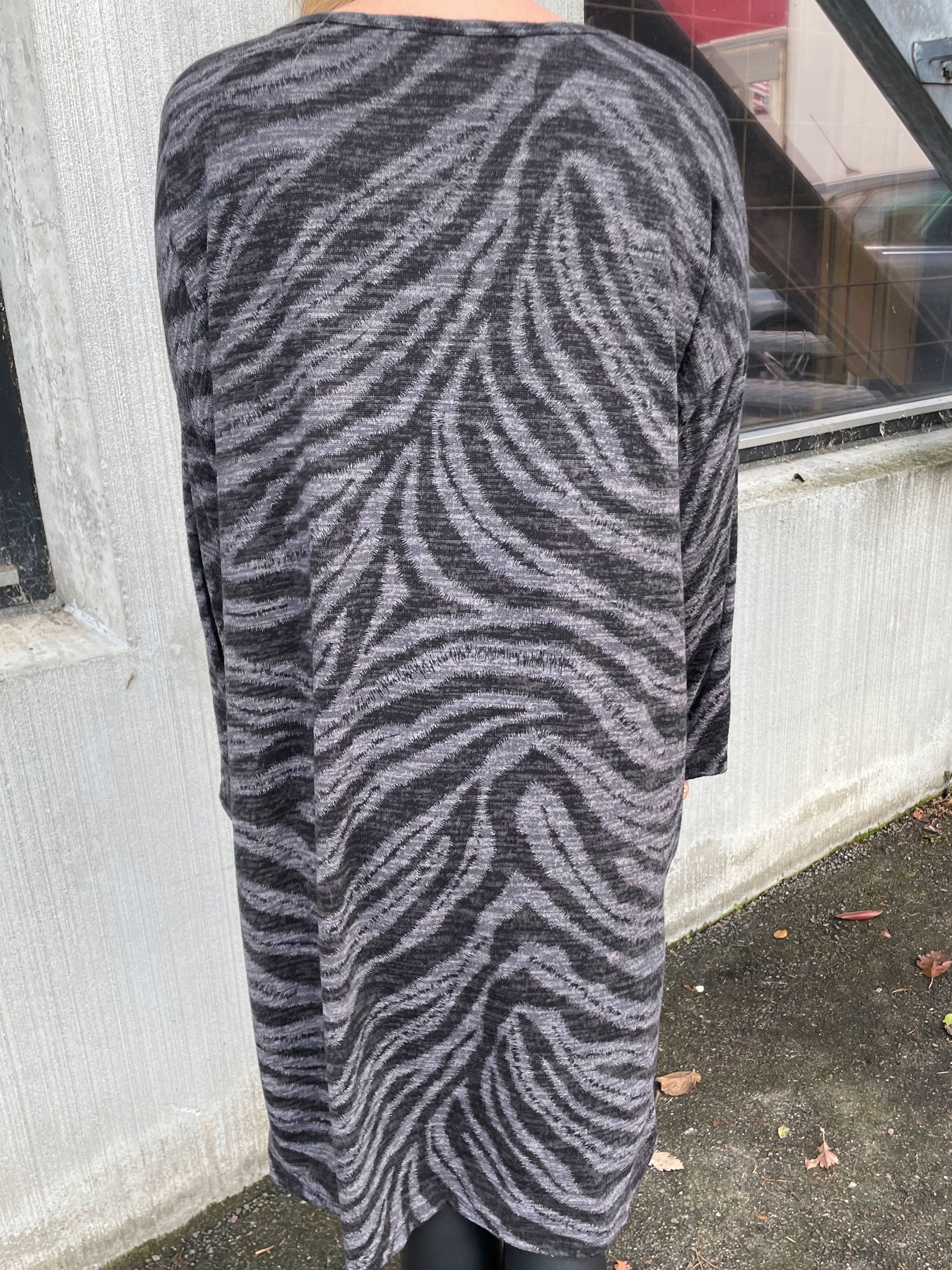 Merina - Klänning med fickor