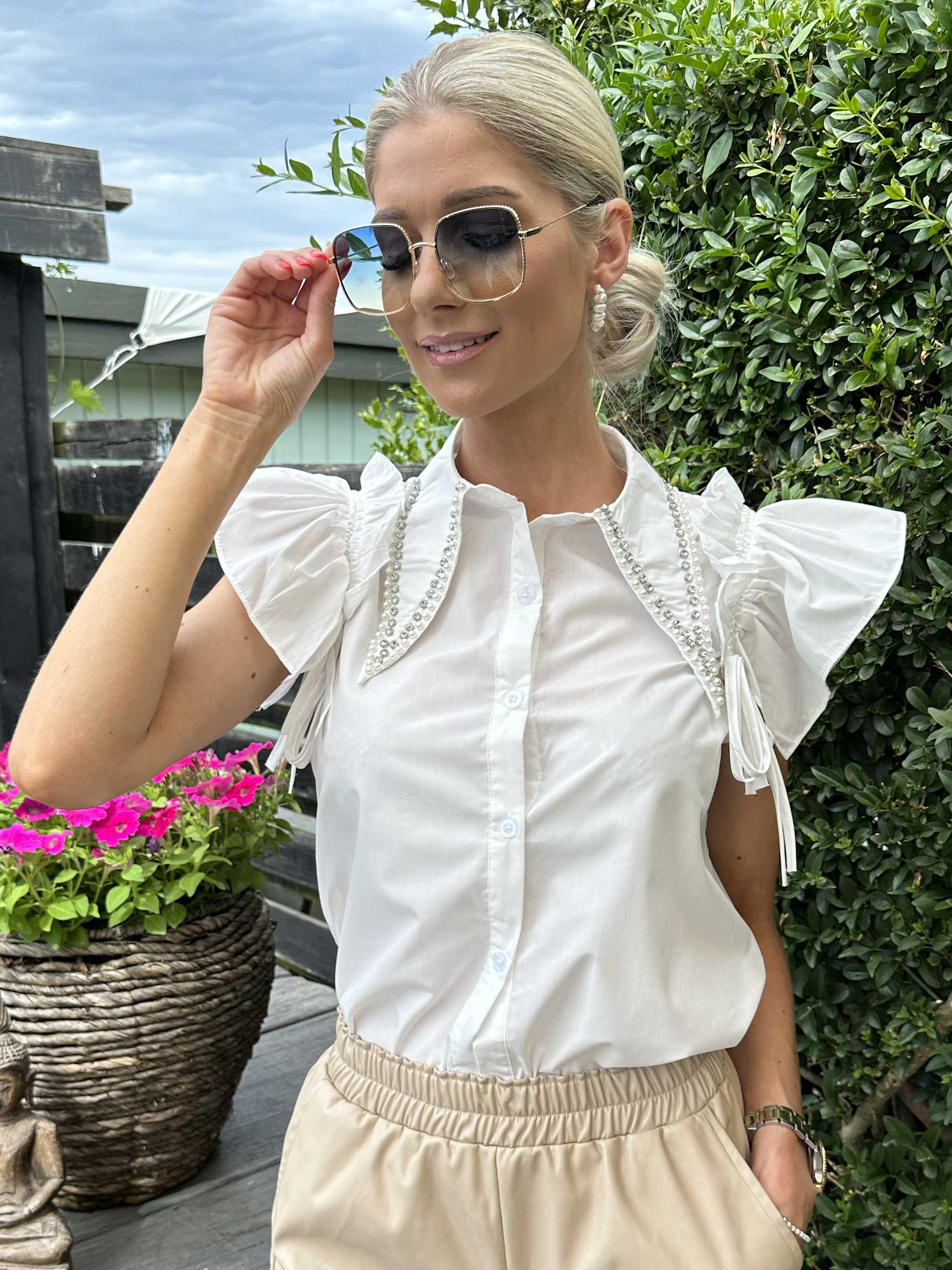 Merler - Söt bomullsskjorta med volanger och pärlor på kragen - White