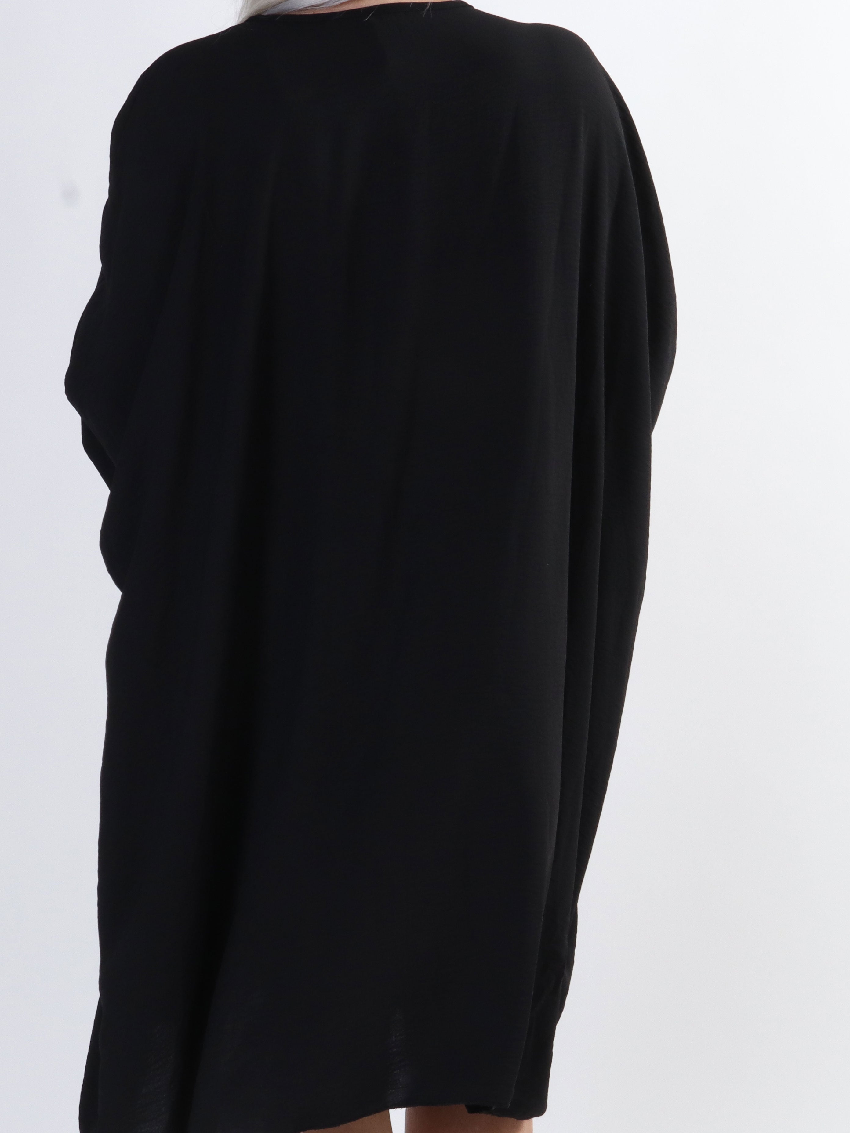 Mika - Oversized plus size viskosklänning med motiv framtill