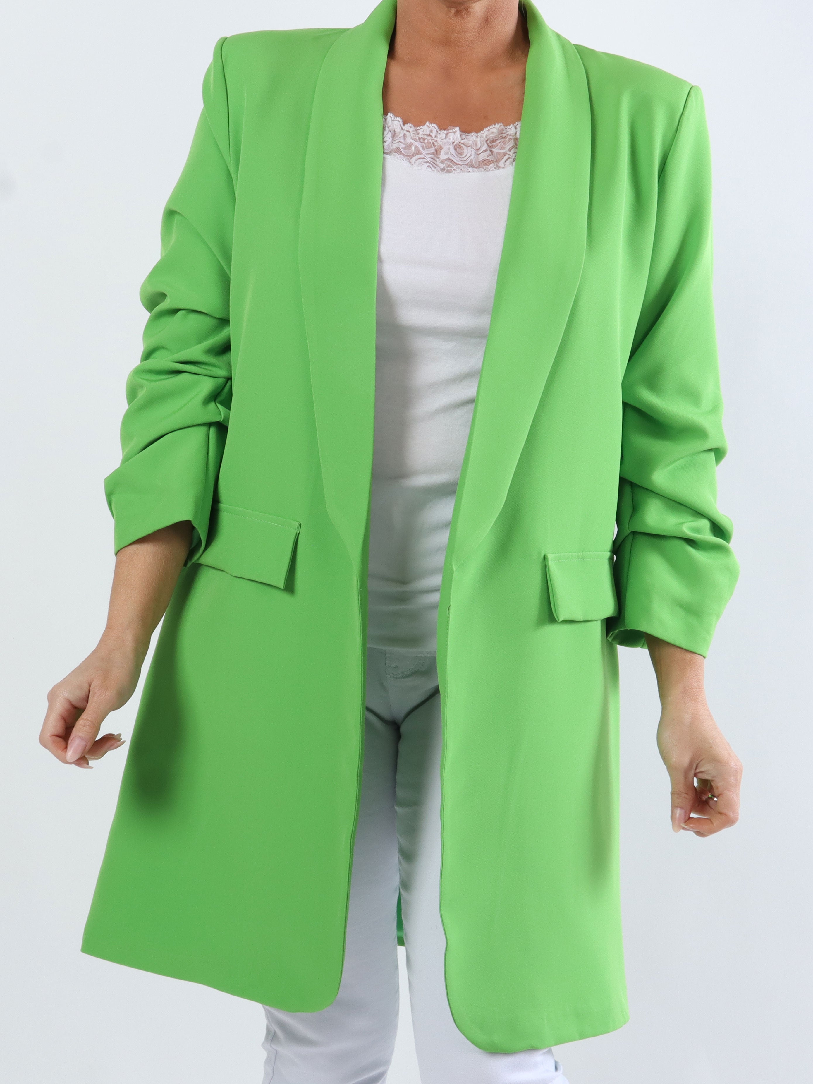 Mila Long - Snygg blazer med veck på ärmen