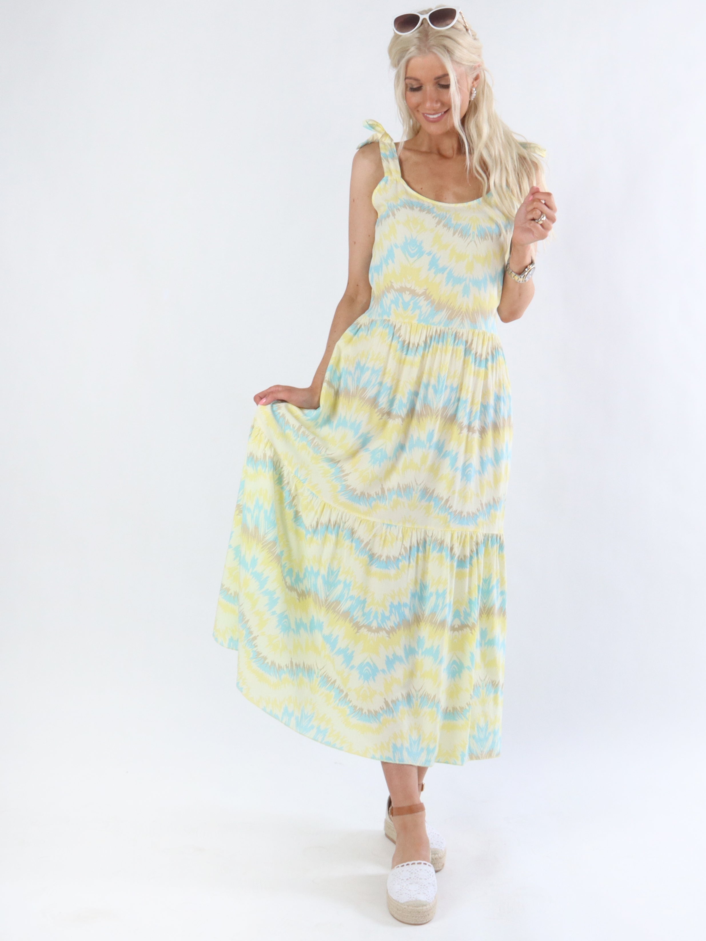 Mille - Mönstrad lång sommarklänning