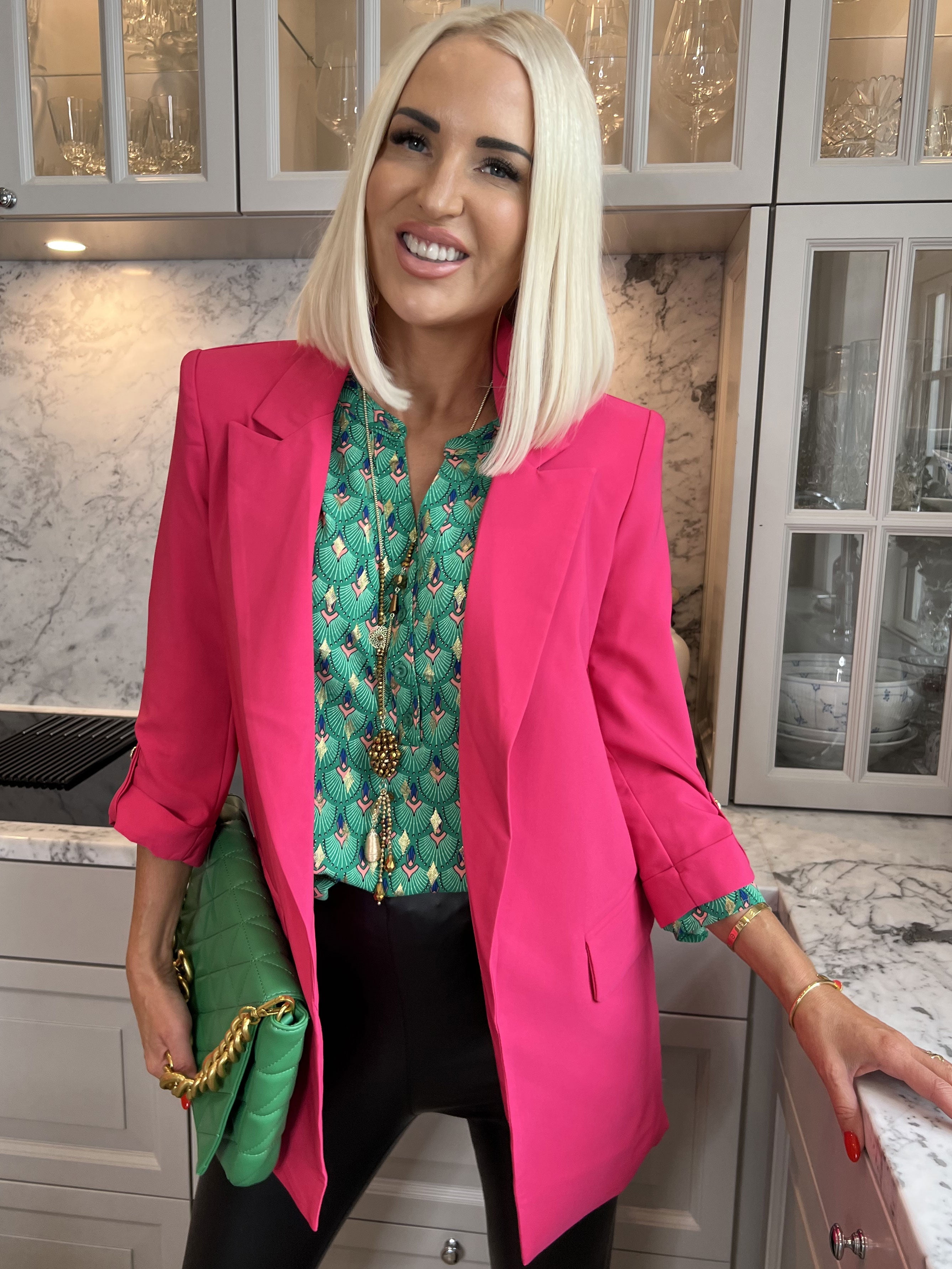 Mindy - Enfärgad blazer med 3/4 ärmar - Black