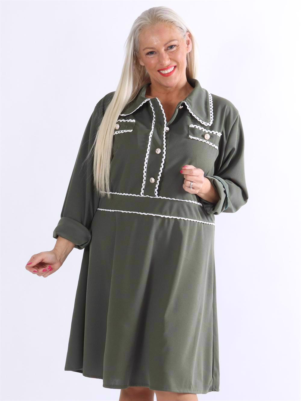 Minnie - Klänning med söta detaljer