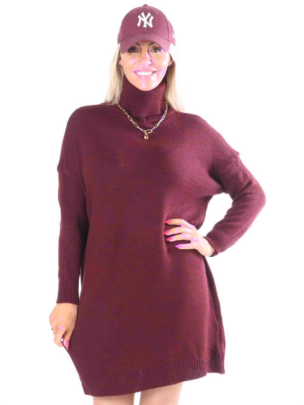 Miranda - Stickad klänning med polokrage