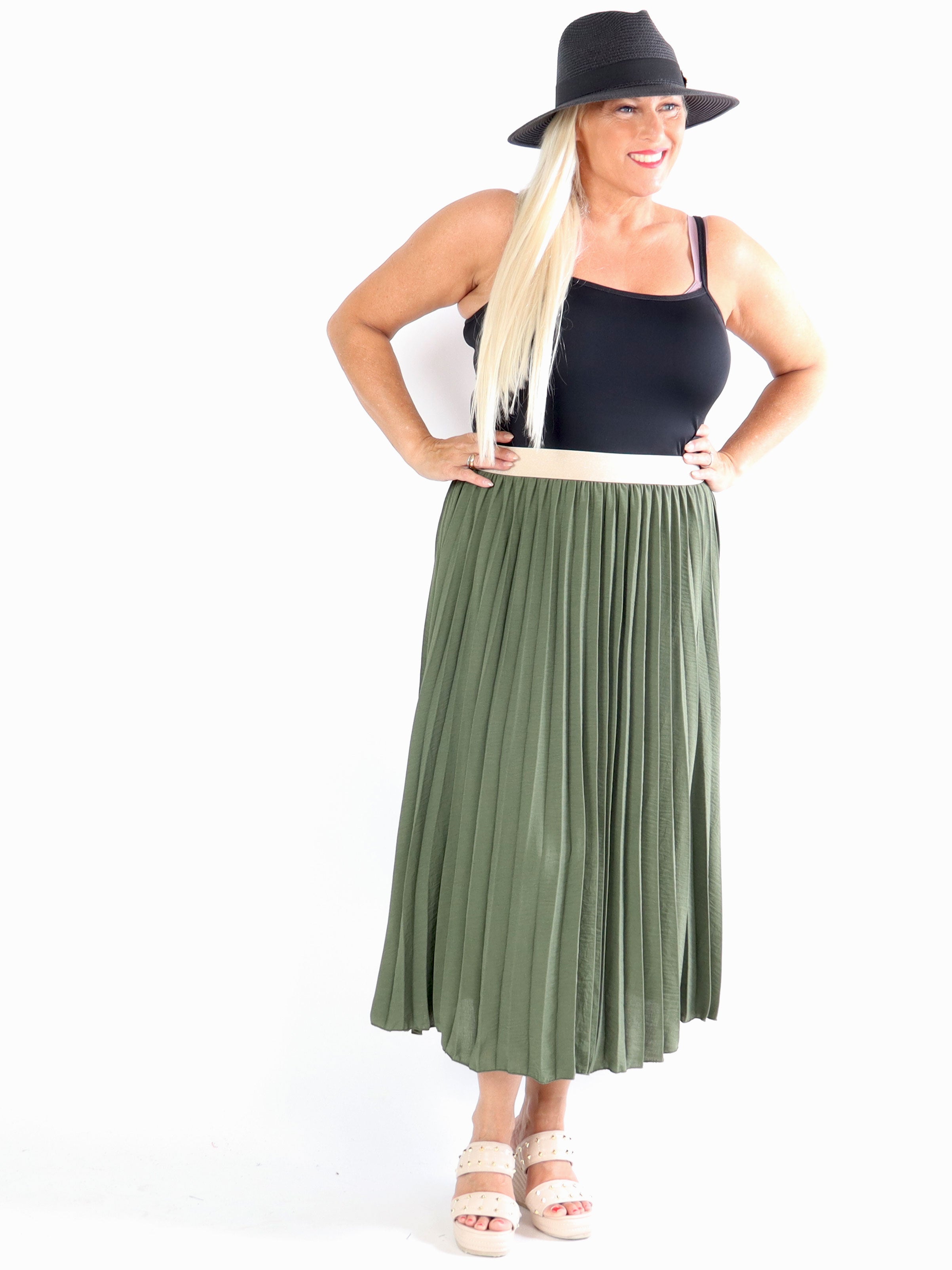 Mirjana - Lång plisserad kjol i stora storlekar