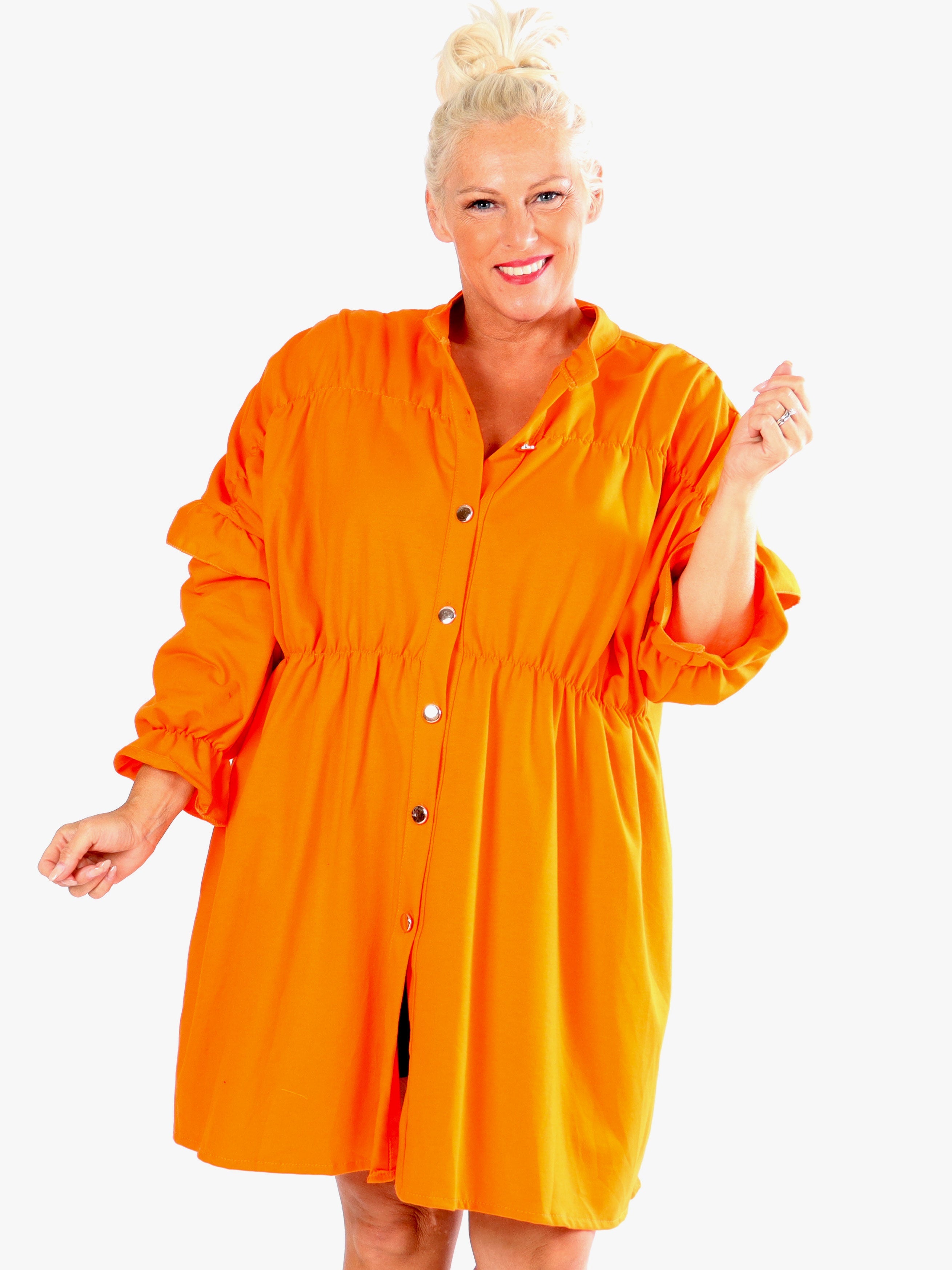 Monica Jersey - Plus size vardaglig joggingklänning med volanger - Orange