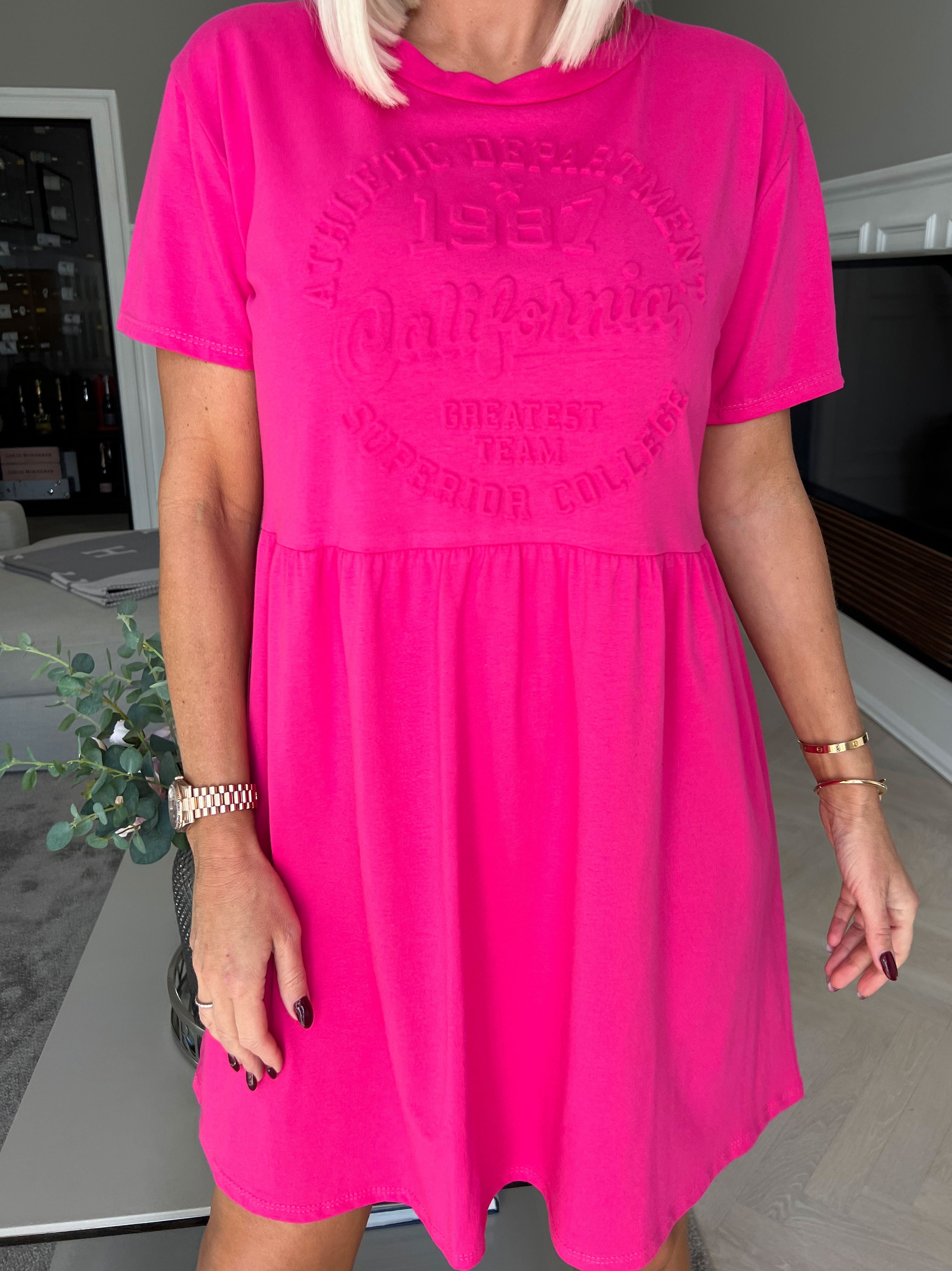 Mynte - Söt bomullsklänning med 3D-tryck