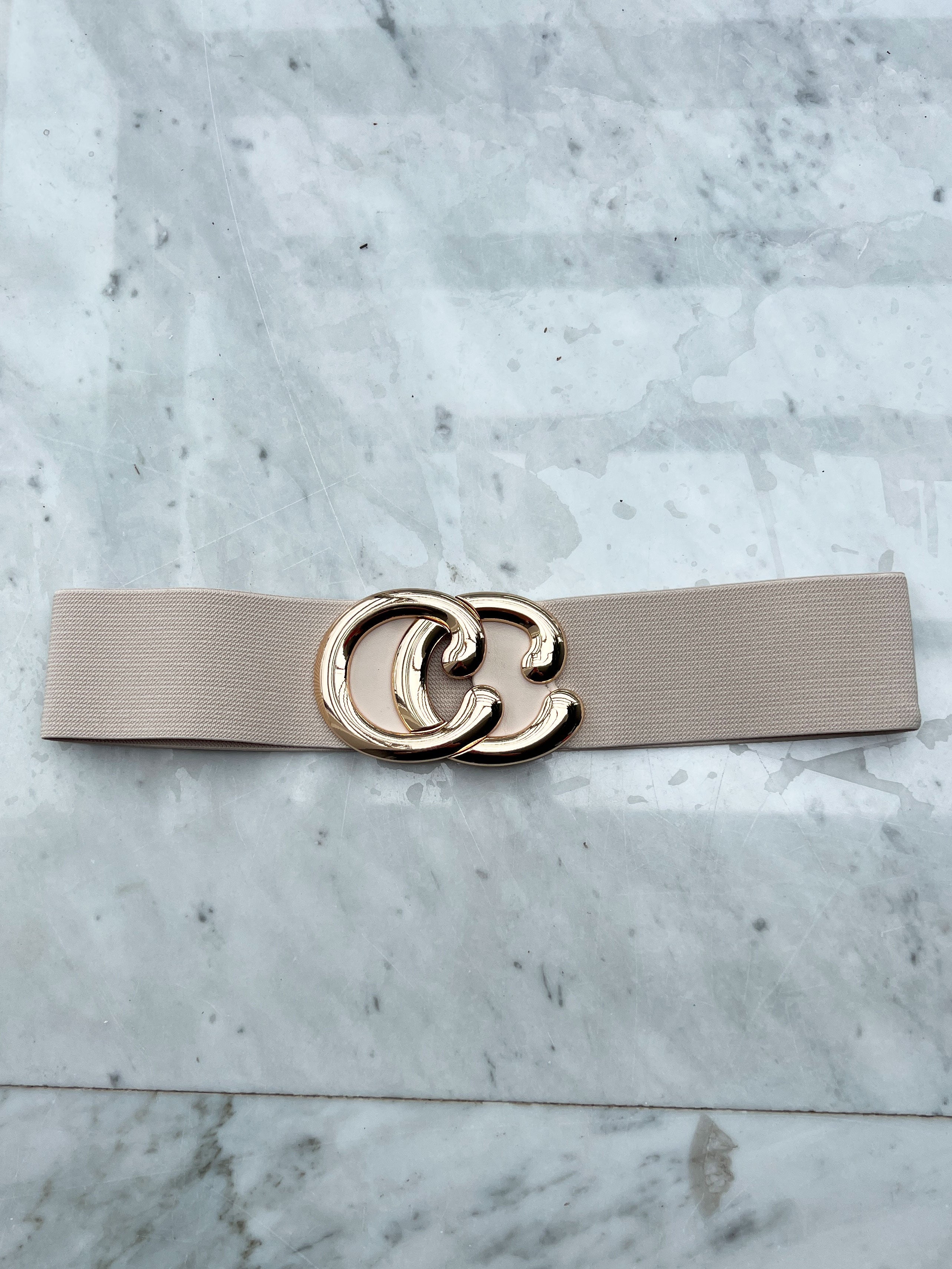 Nanna - Brett midjebälte med resår och guldspänne - Purple