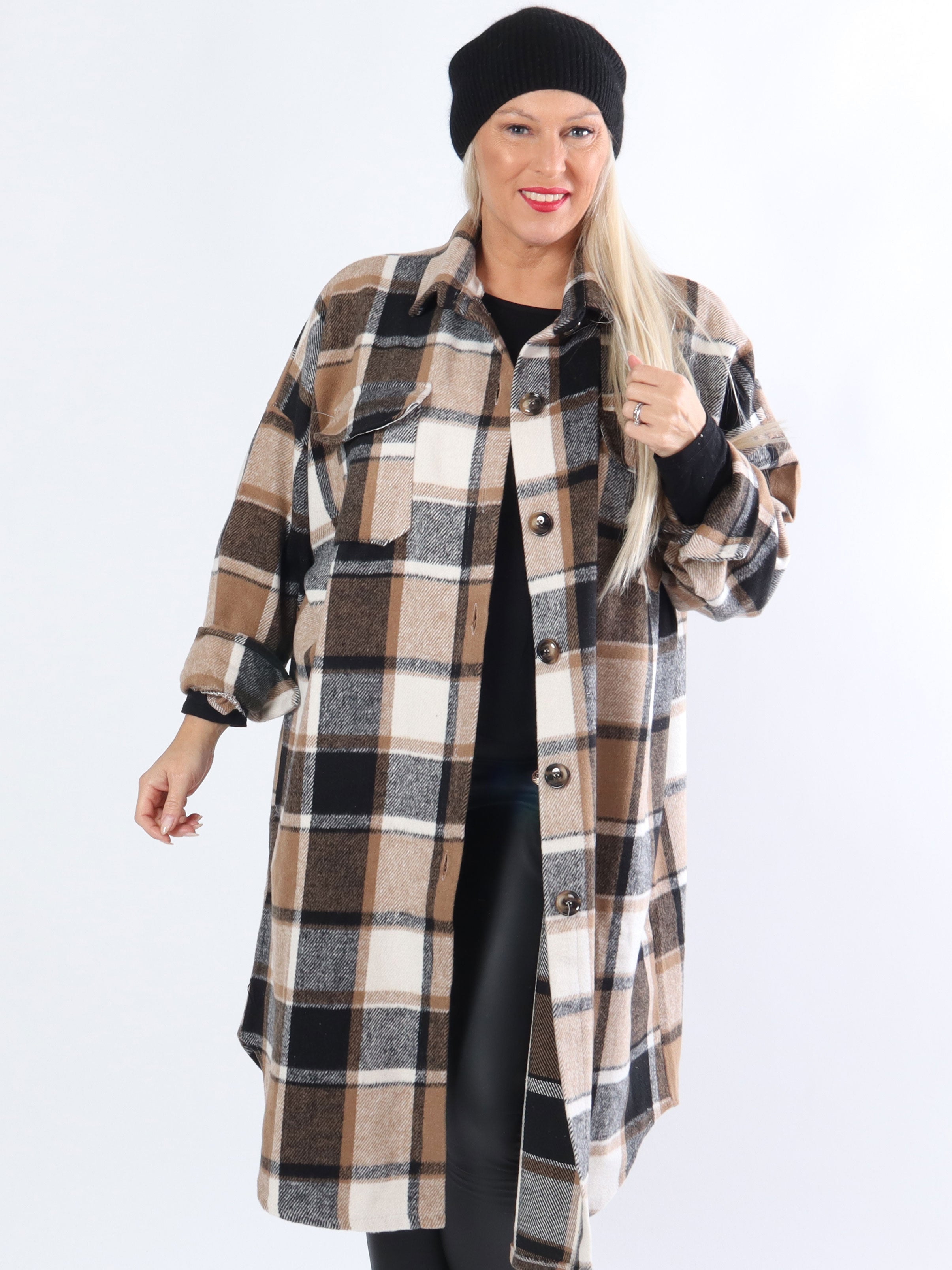 Natalia - Lång rutig plus size jacka med knappar