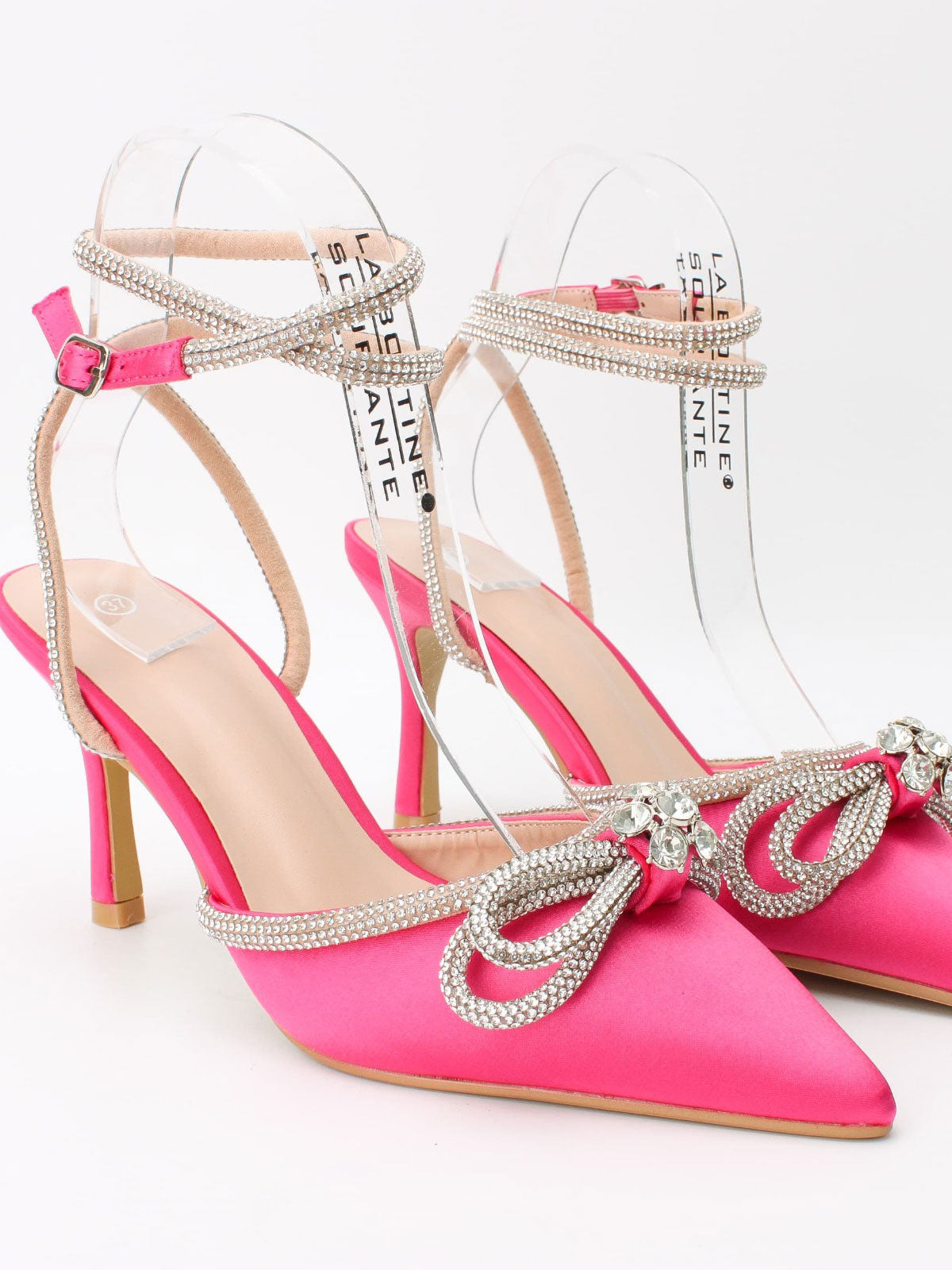 Natalie - Stilettos med rosett och rem som är utsmyckade med imiterad gjutning - Pink