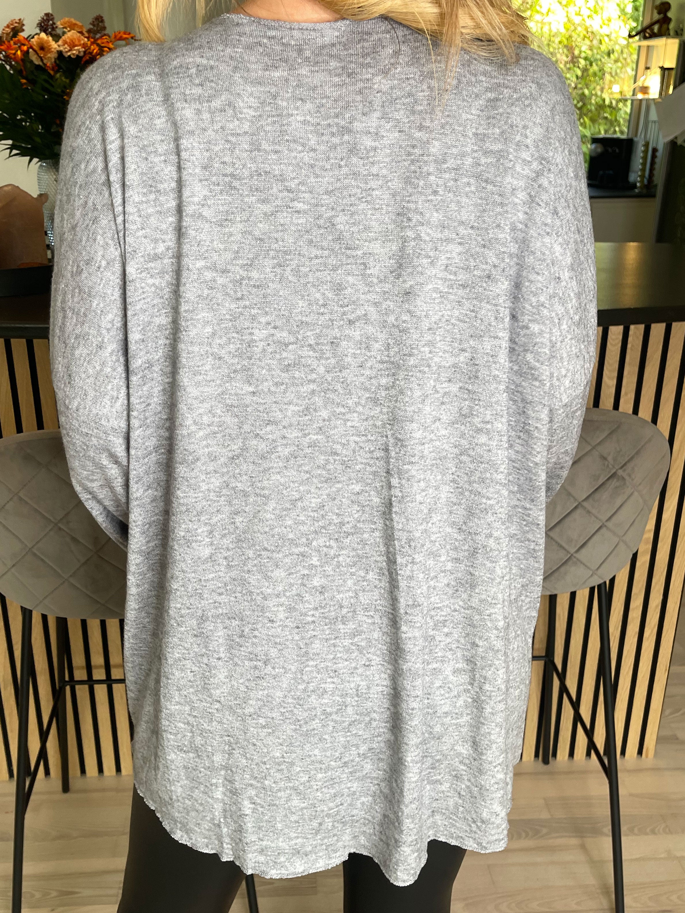 Nayara - Mjuk blus med litet silverhjärta