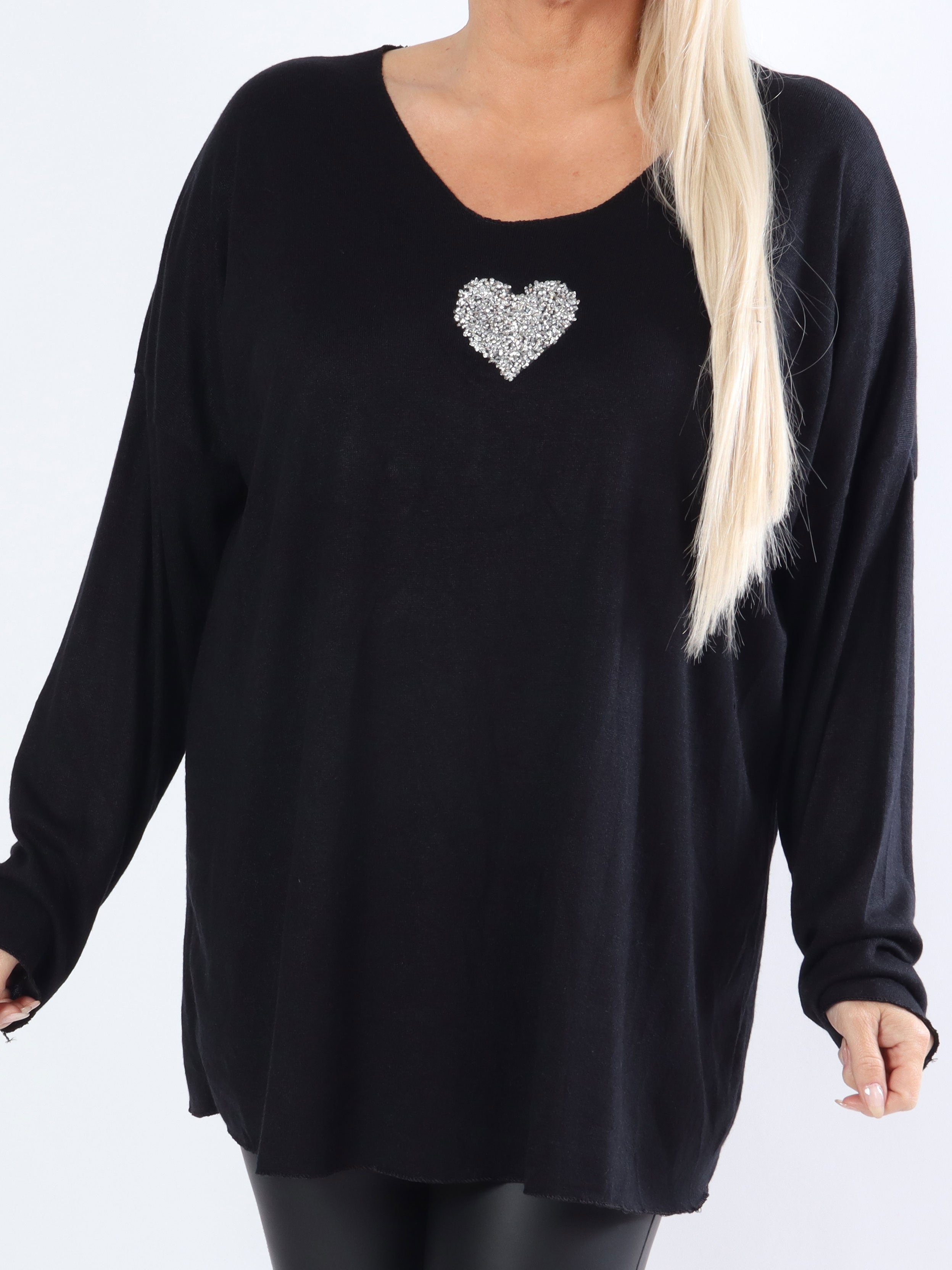 Nayara - Mjuk plus size blus med litet silverhjärta