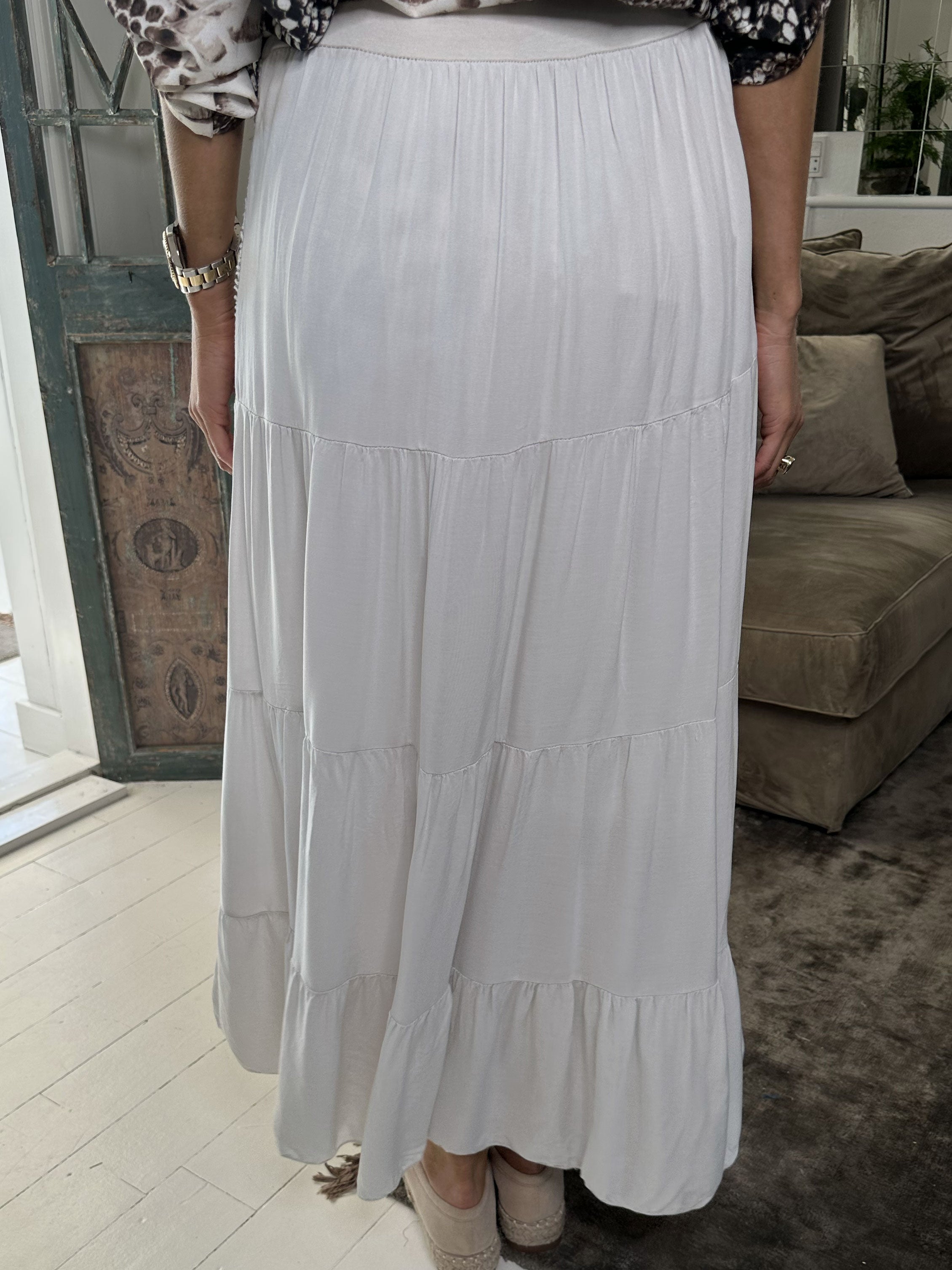 Neo - Söt lång sommarkjol - White