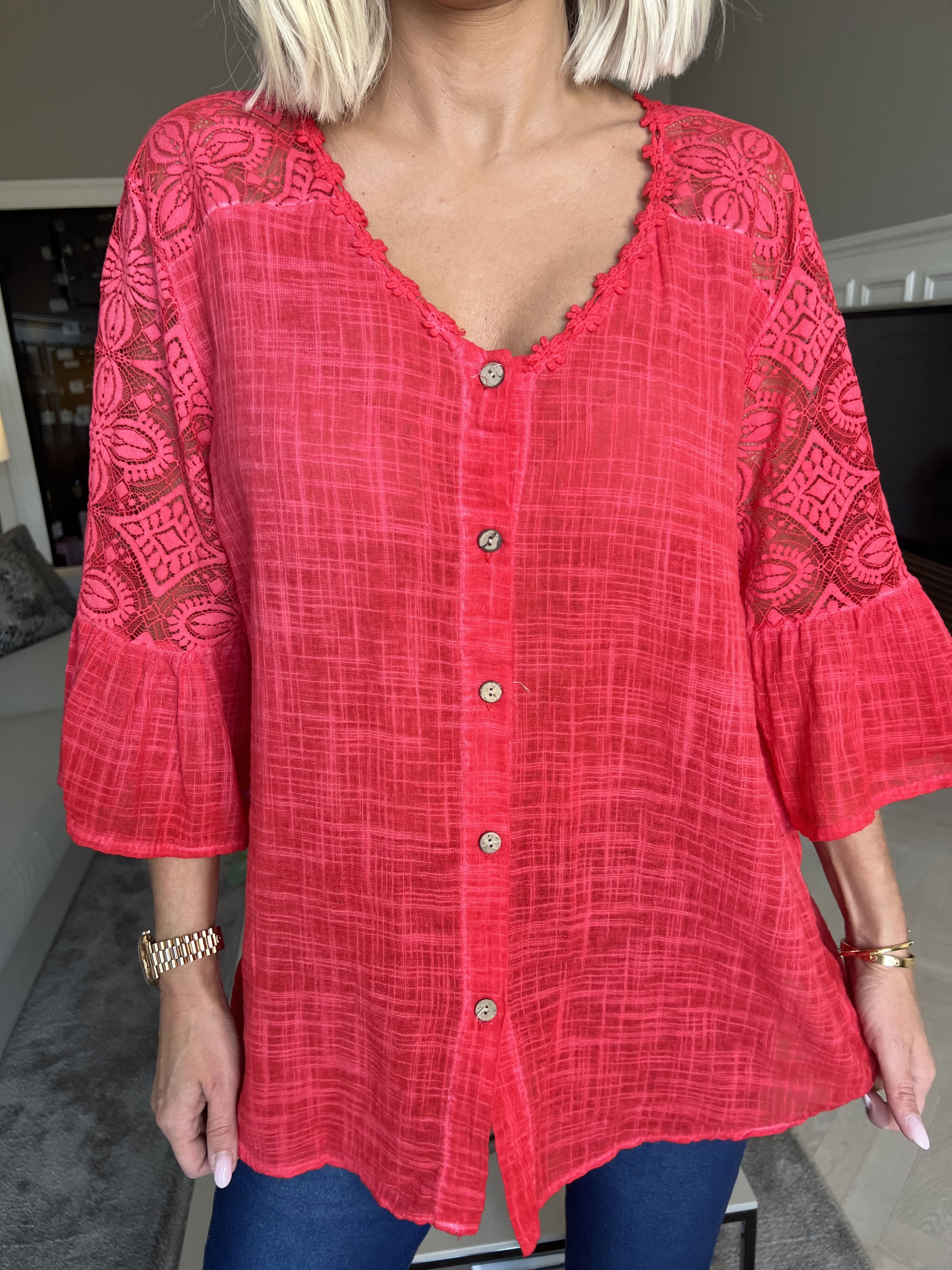 Nice - Fin tunika med spetsärmar