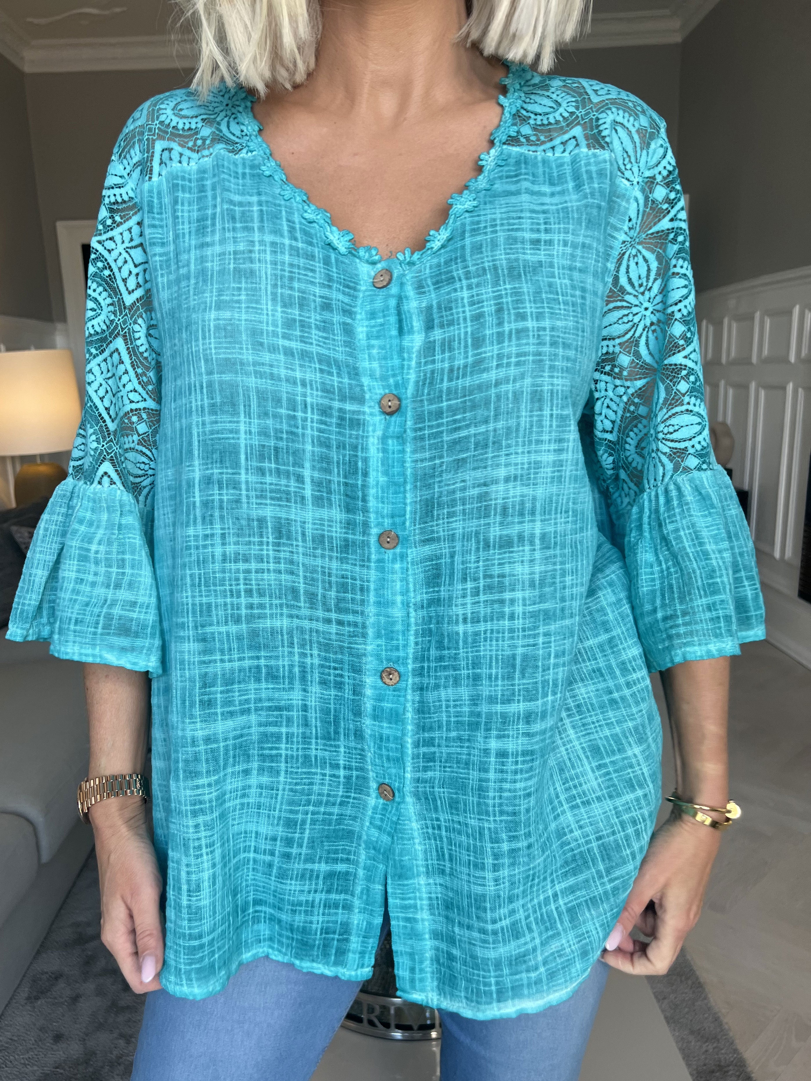 Nice - Fin tunika med spetsärmar