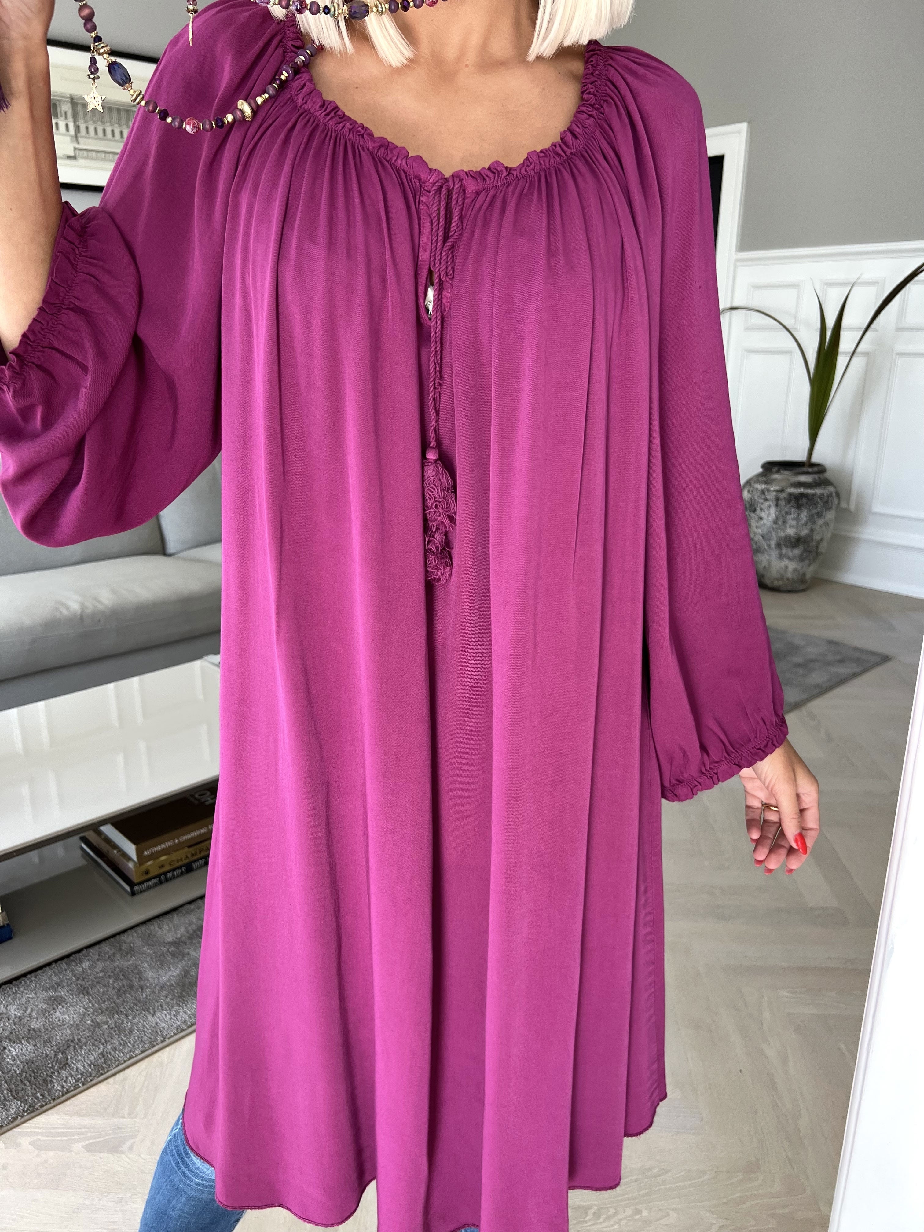 Nicole - Tunikaklänning med band - Black