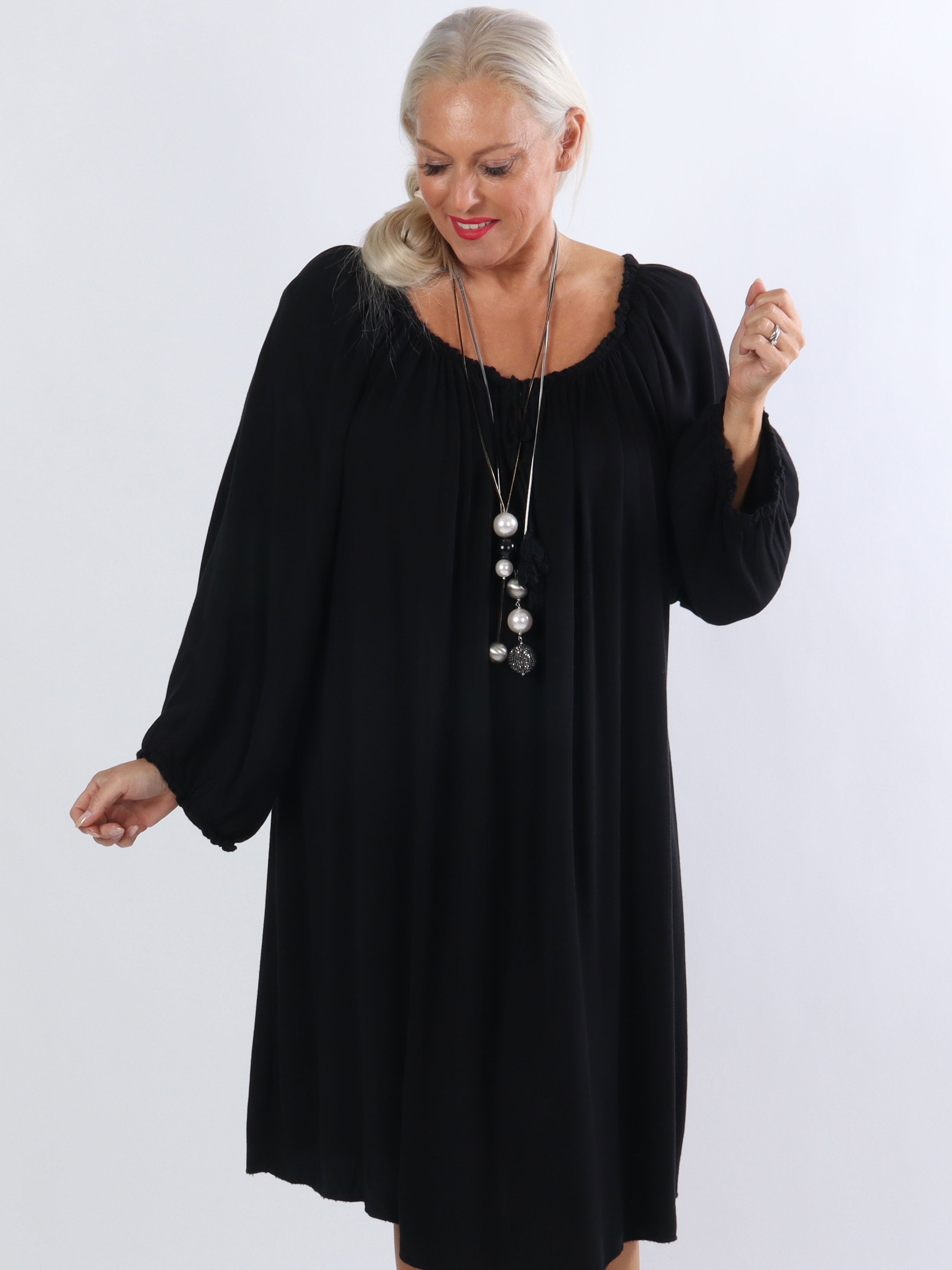 Nicole - Snygg tunikaklänning i plus size med knytband