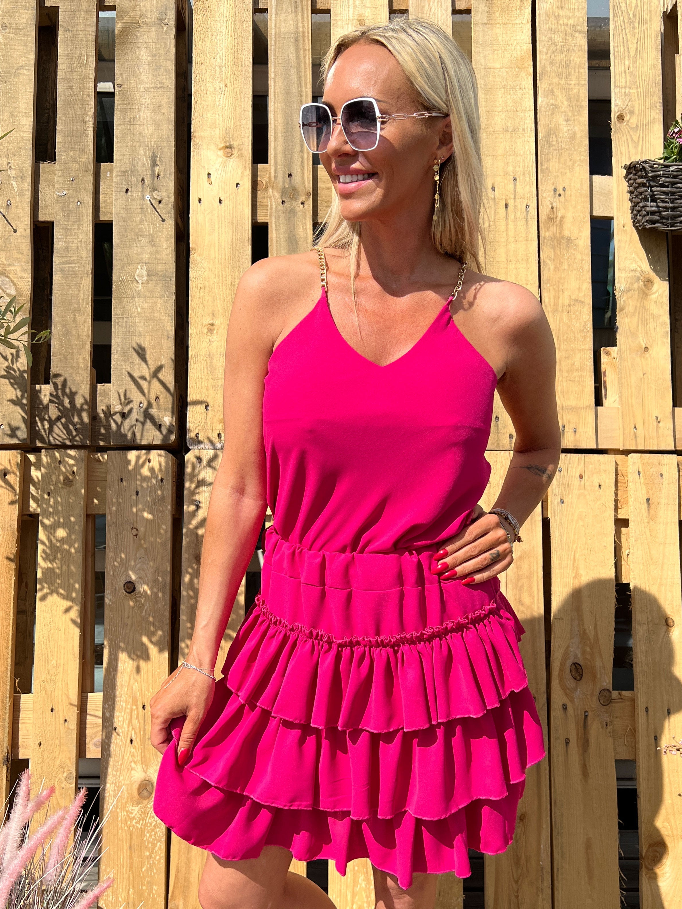 Nina - Sort flæsenederdel med elastikkant