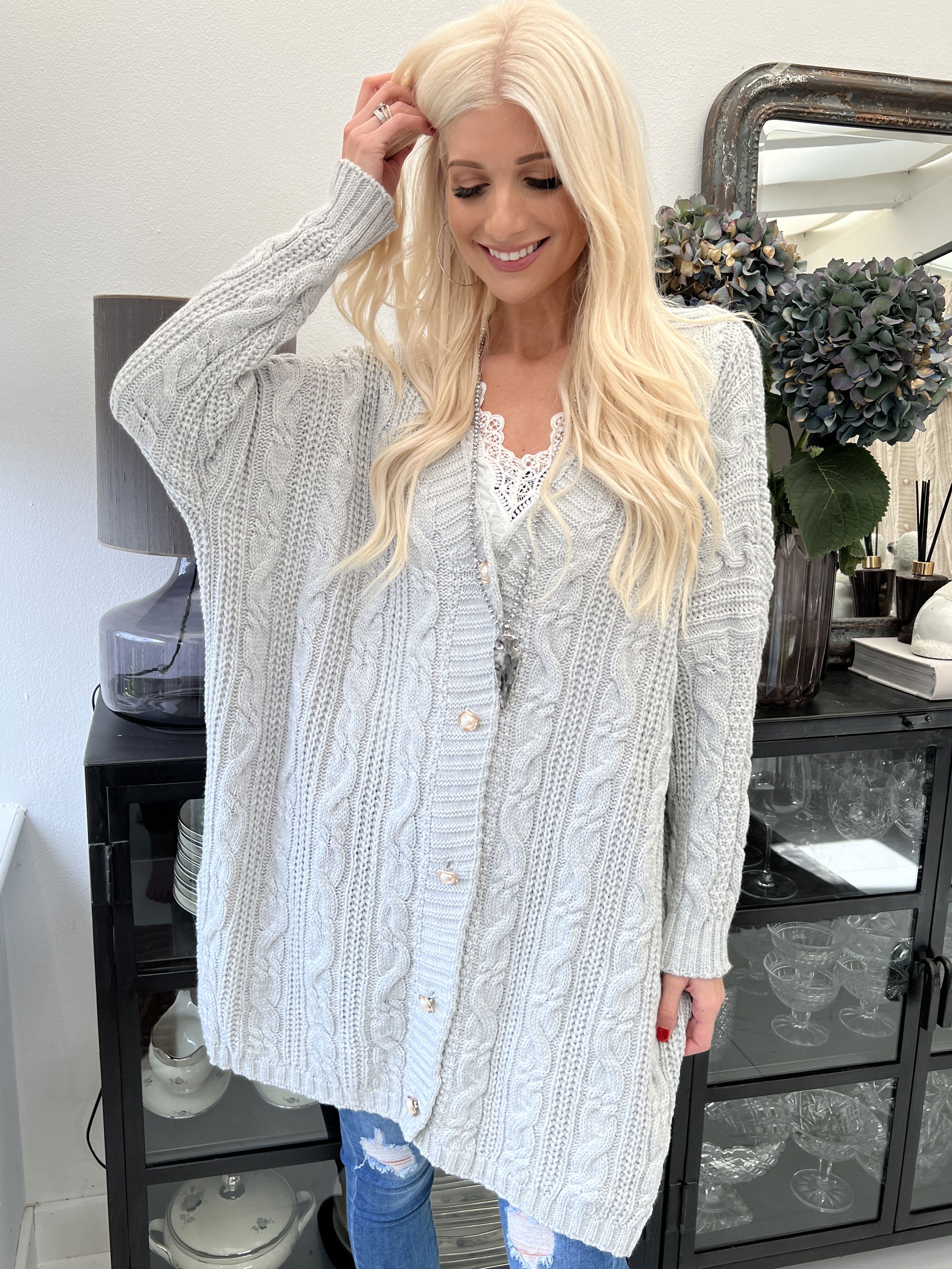 Noa - Kabelstrickad kofta