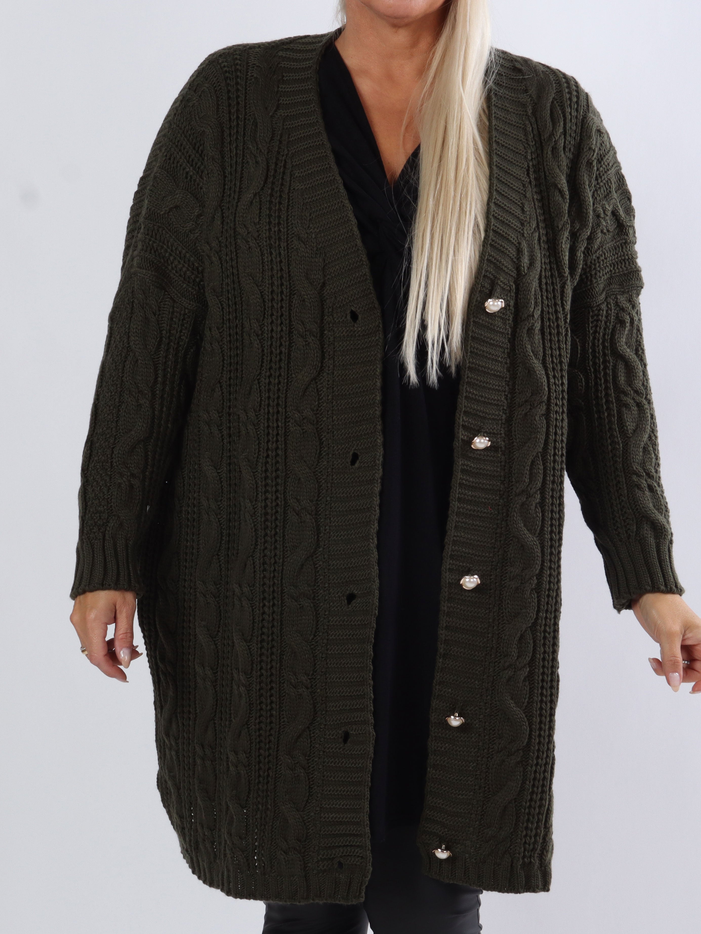 Noa - Plus size kofta med kabelstickning - Beige