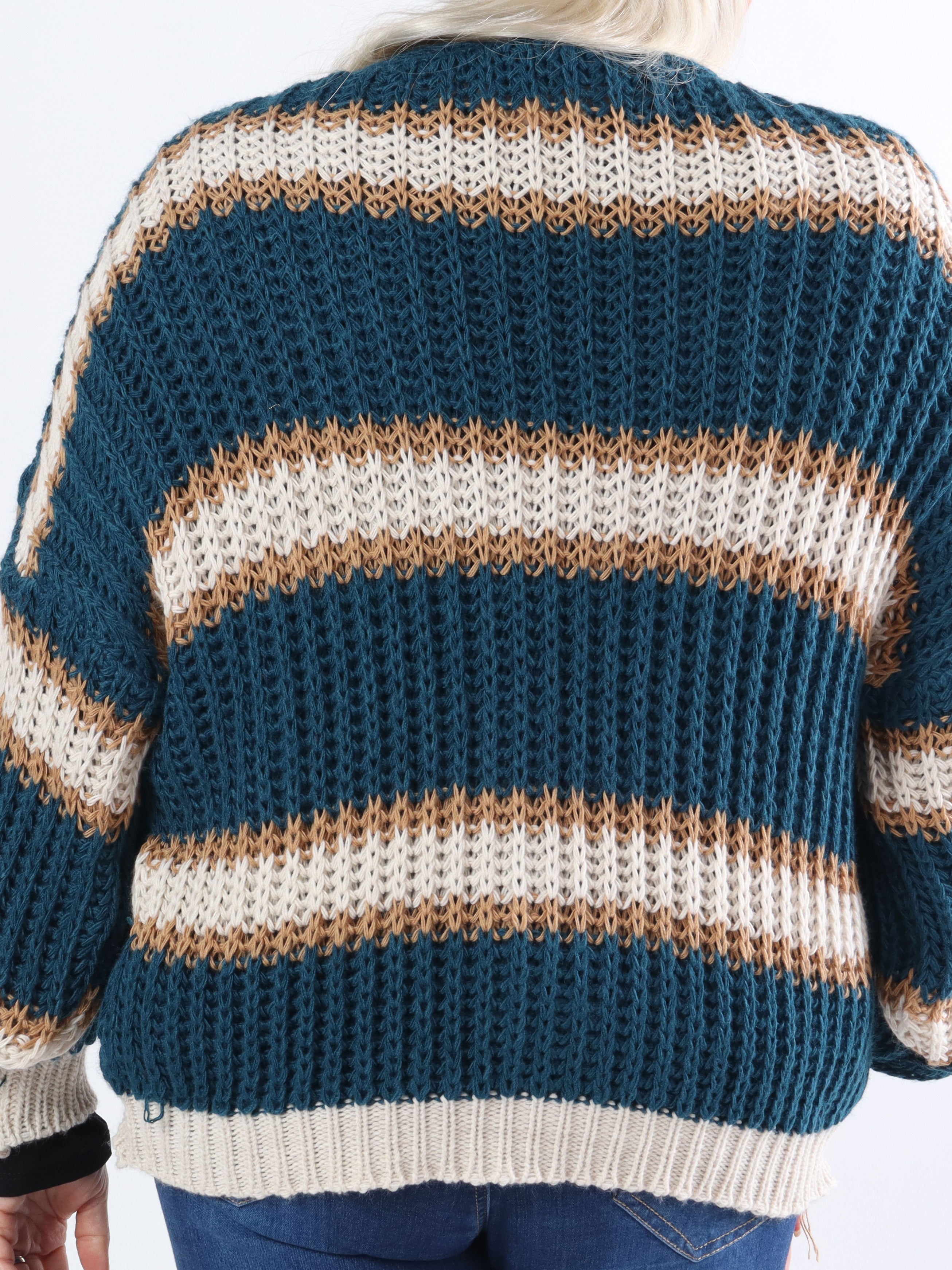 Noelia - Kort stickad plus size kofta med ränder - White