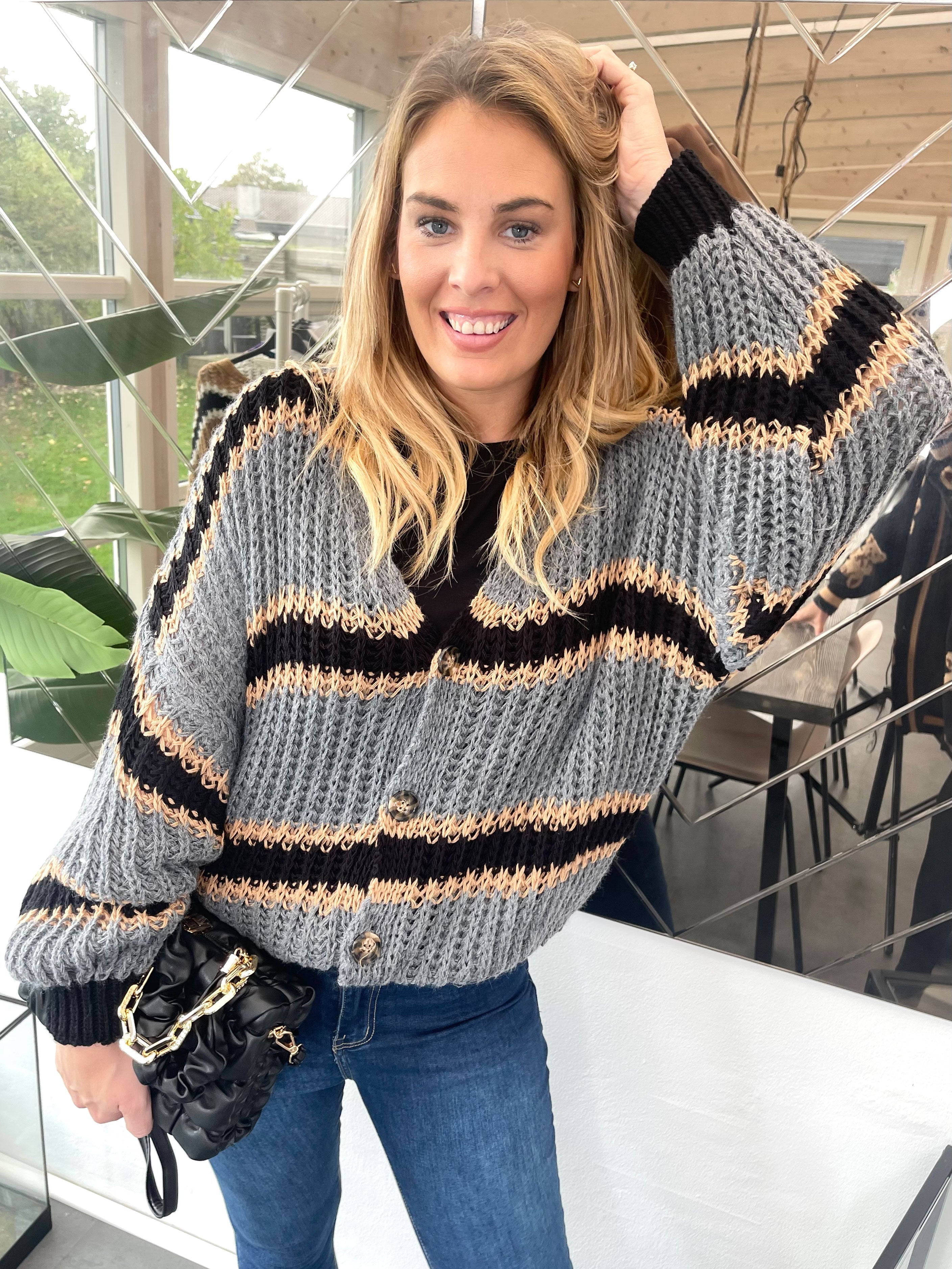 Noelia - Kort stickad kofta med ränder - Grey