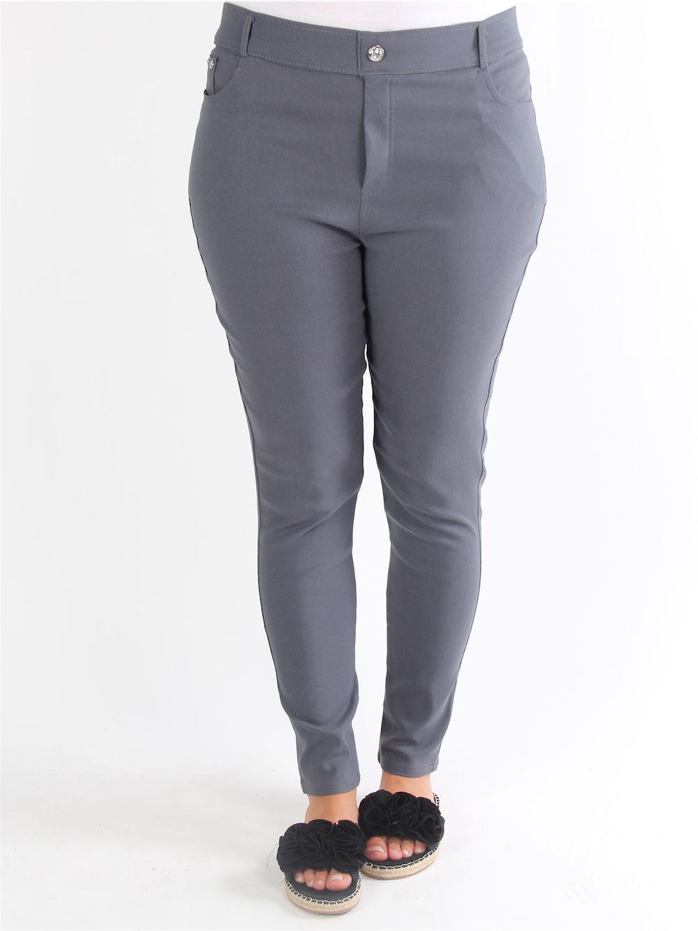 Olia - Svarta byxor med stenimitationer i knappen