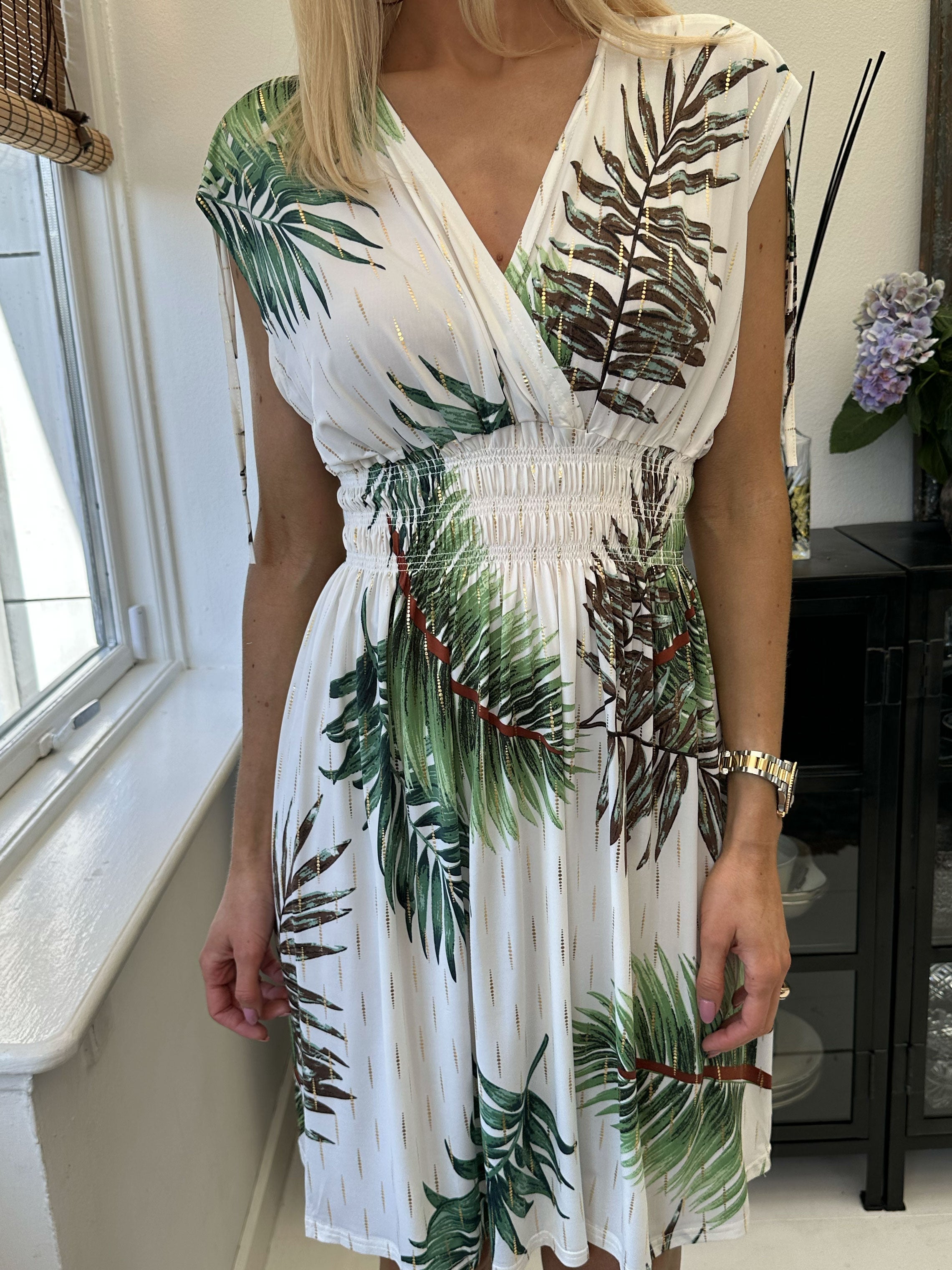 Pams palm Short - Kort elastisk klänning i rynkfritt tyg