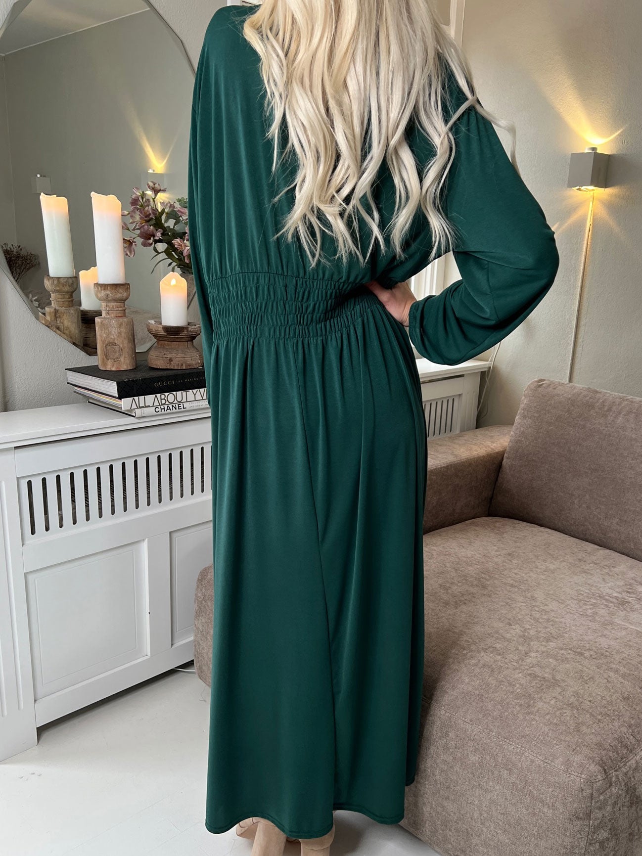 Pams Long Sleeve - Lång elastisk klänning i veckfritt tyg