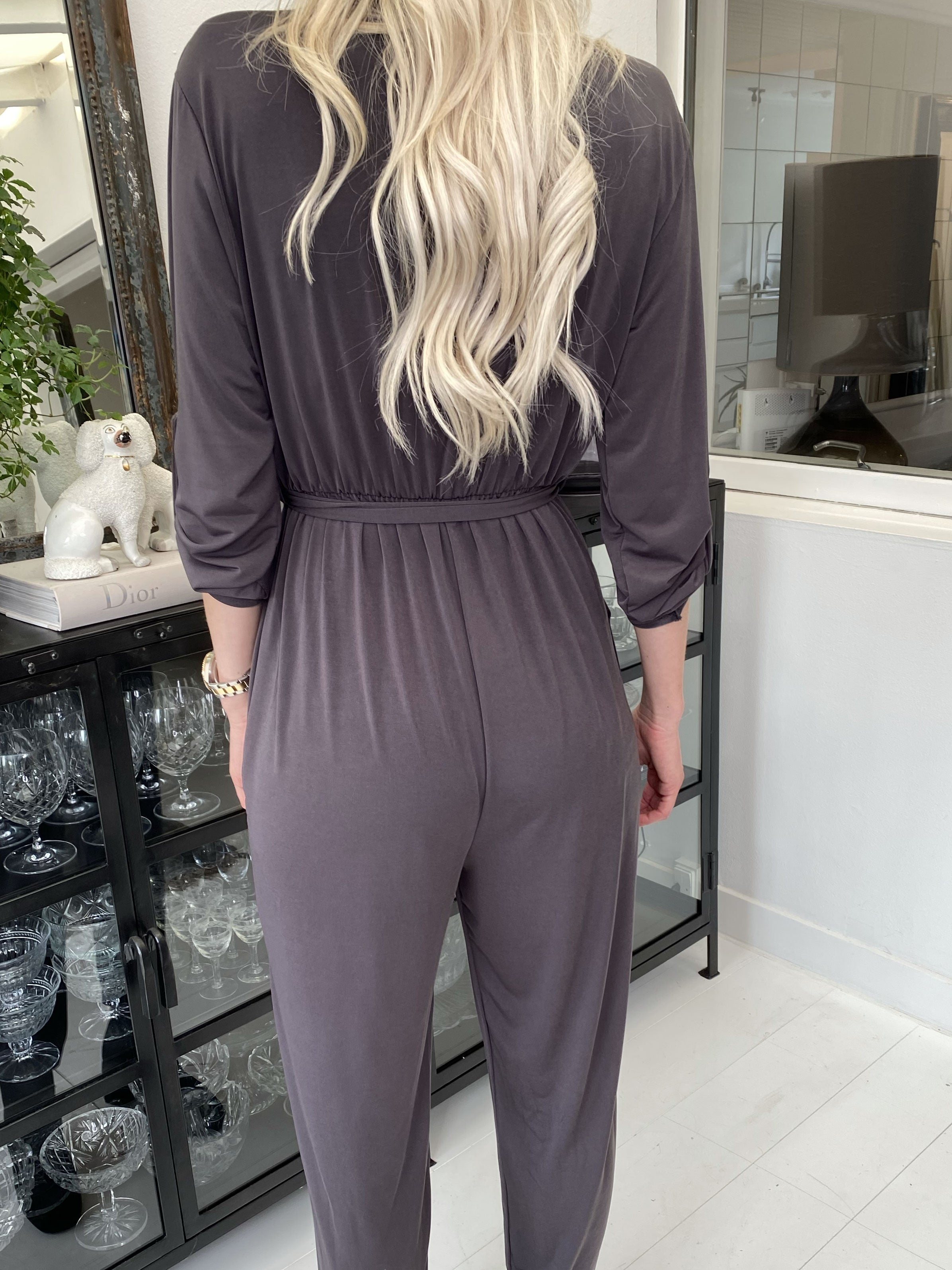 Pamy - Supermjuk och stretchig jumpsuit - Leo
