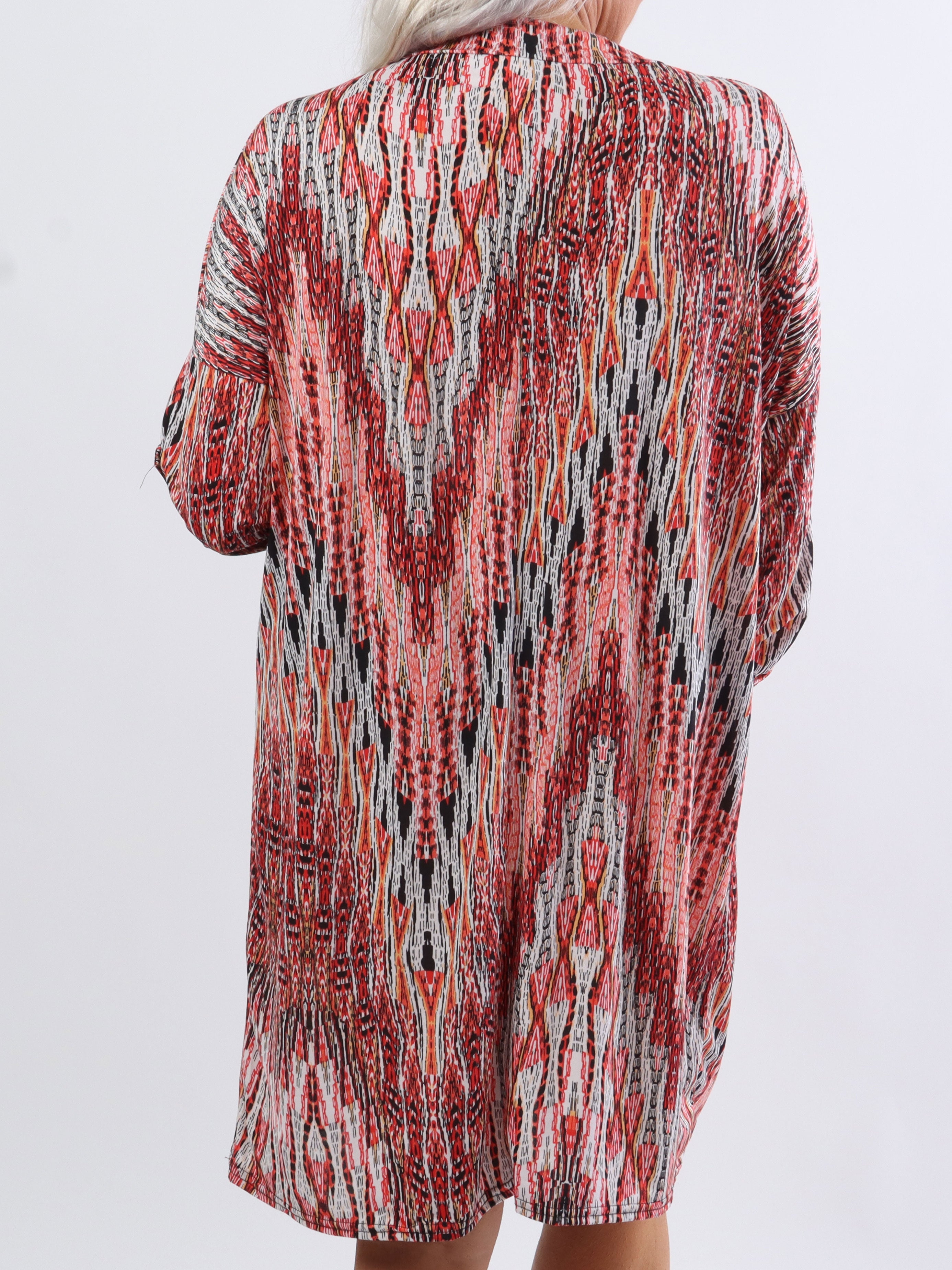 Paprika - Tunikaklänning i stora storlekar med coolt tryck