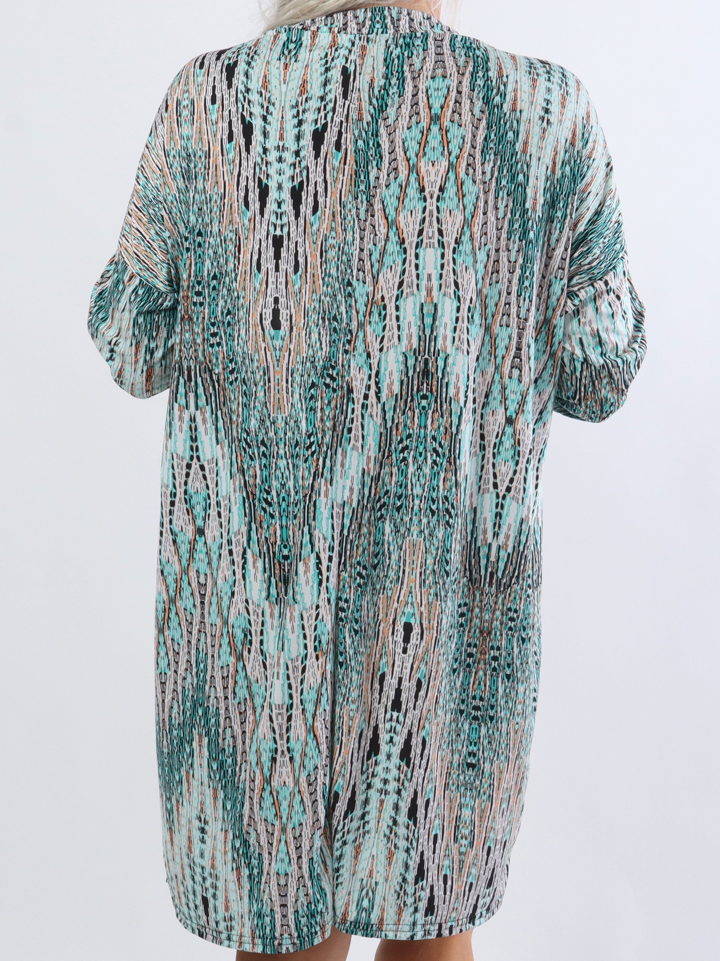 Paprika - Tunikaklänning i stora storlekar med coolt tryck