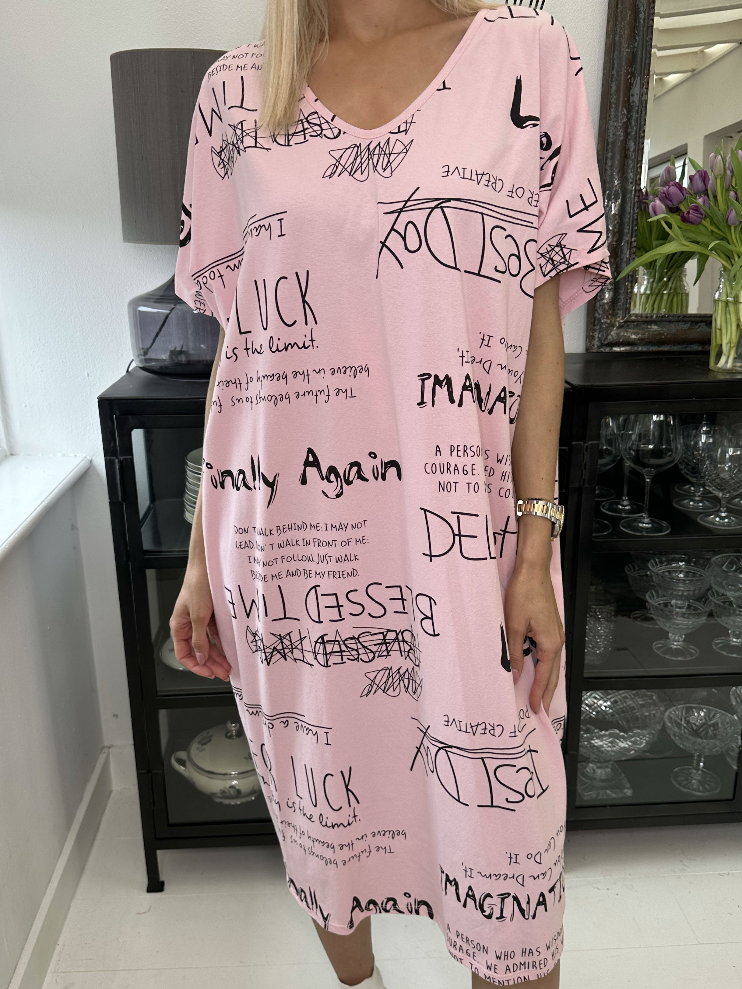 Pil - Cool t-shirt klänning med skrift